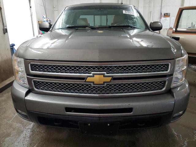 Photo 4 VIN: 3GCUKTE27DG232135 - CHEVROLET SILVERADO 