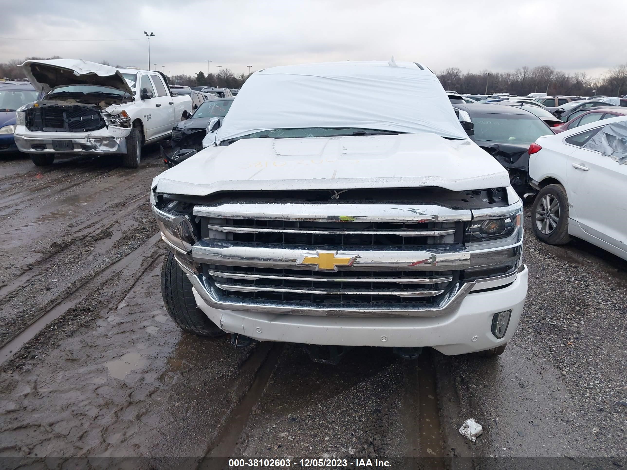 Photo 10 VIN: 3GCUKTEC0GG277365 - CHEVROLET SILVERADO 