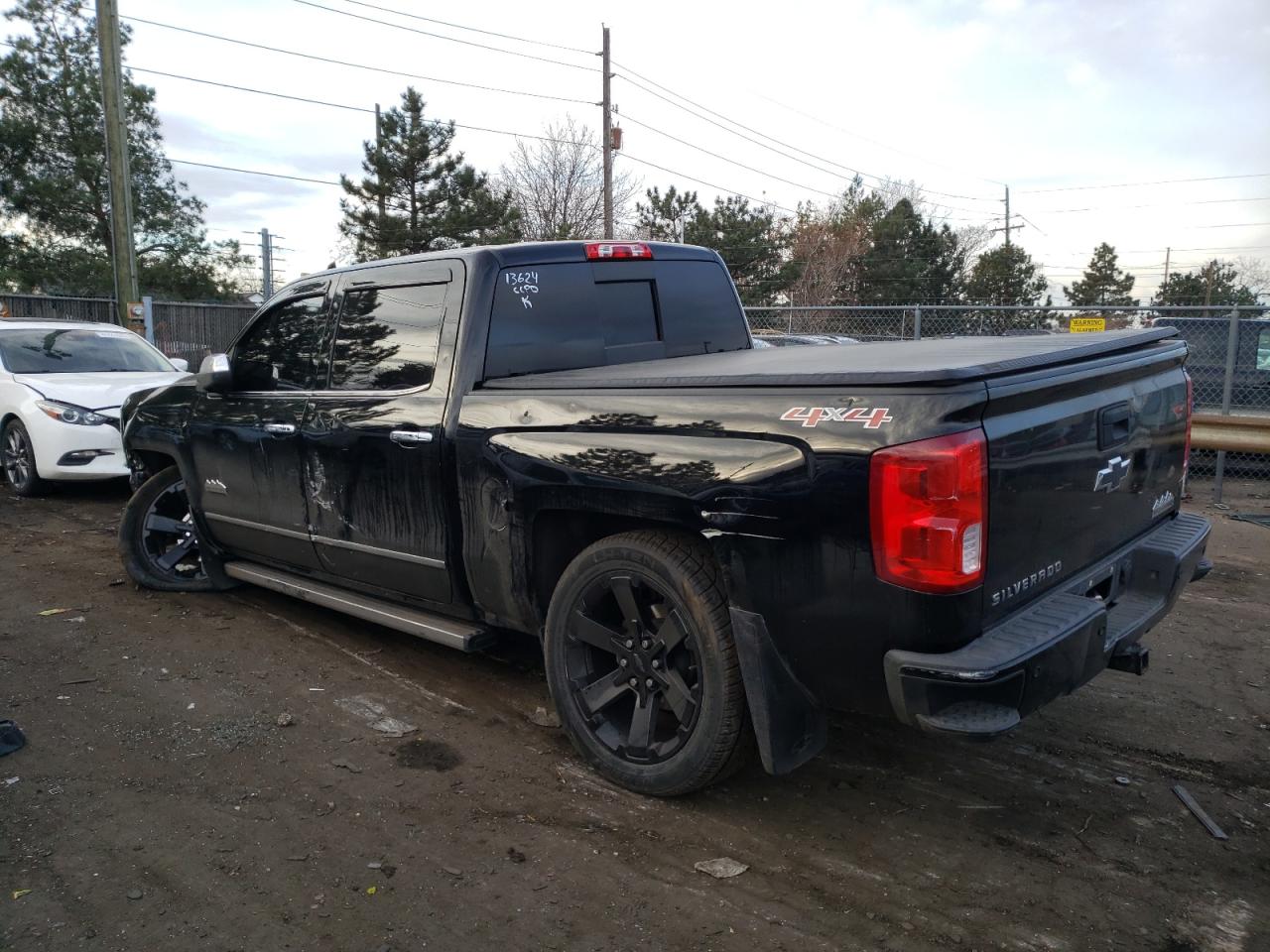 Photo 1 VIN: 3GCUKTEC2HG316572 - CHEVROLET SILVERADO 