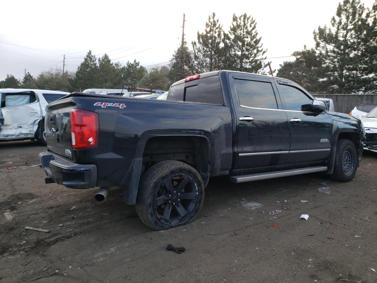 Photo 2 VIN: 3GCUKTEC2HG316572 - CHEVROLET SILVERADO 