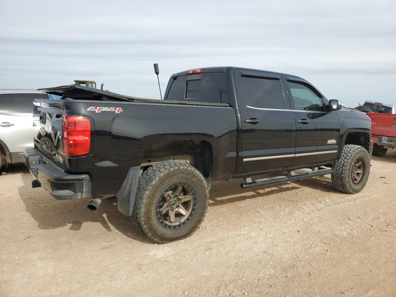 Photo 2 VIN: 3GCUKTEC3EG566852 - CHEVROLET SILVERADO 