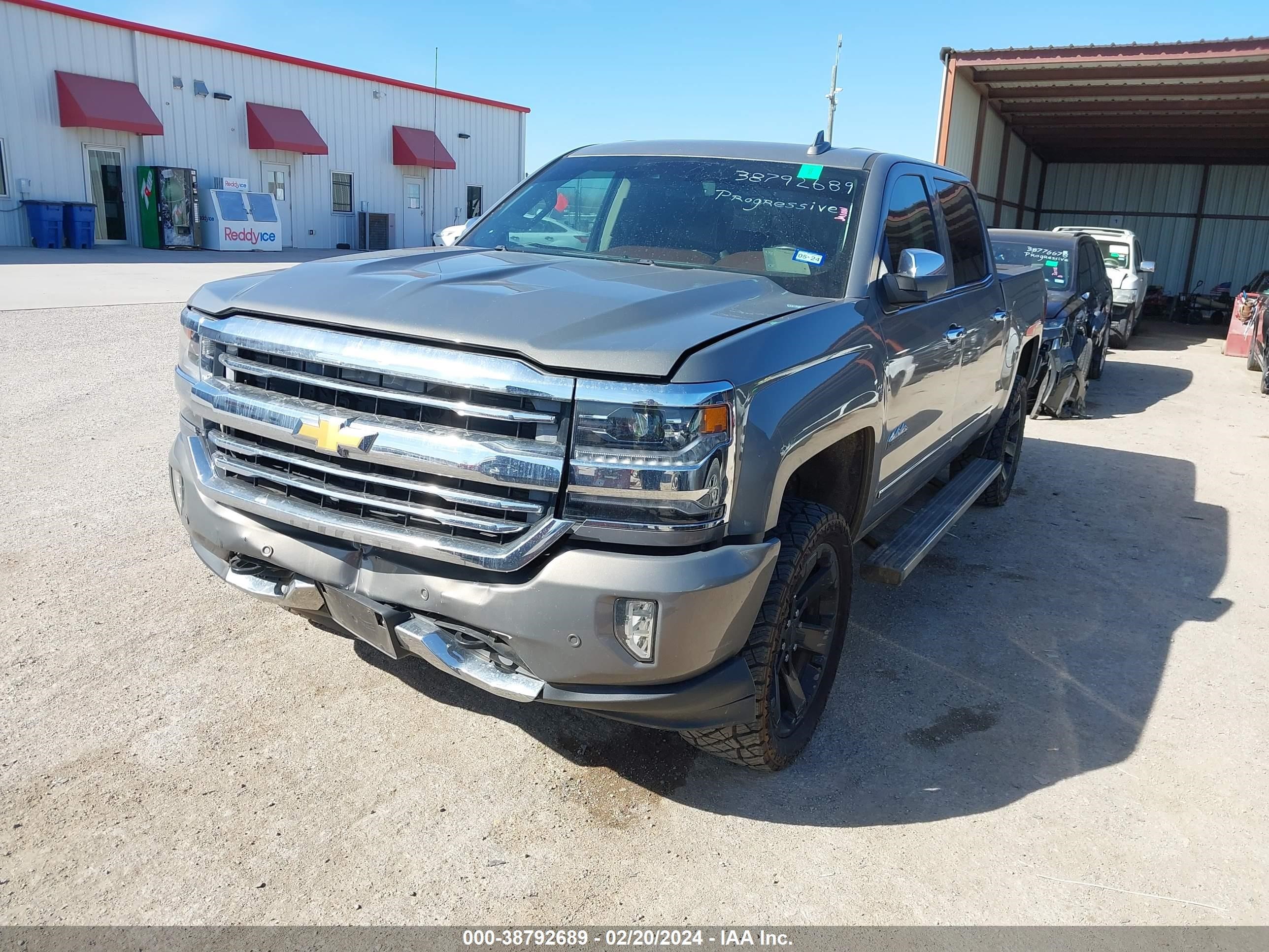 Photo 1 VIN: 3GCUKTECXHG183804 - CHEVROLET SILVERADO 