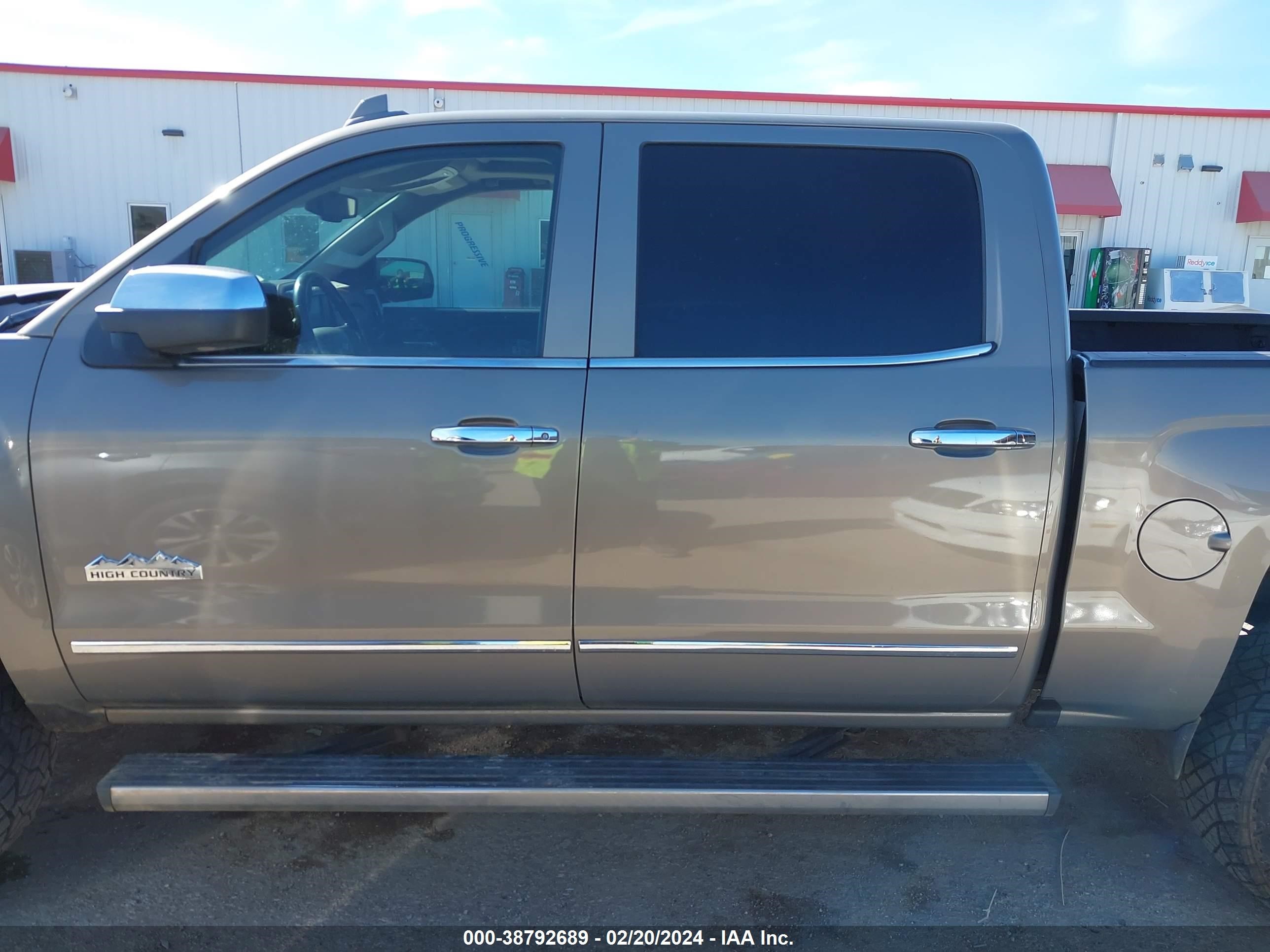 Photo 13 VIN: 3GCUKTECXHG183804 - CHEVROLET SILVERADO 