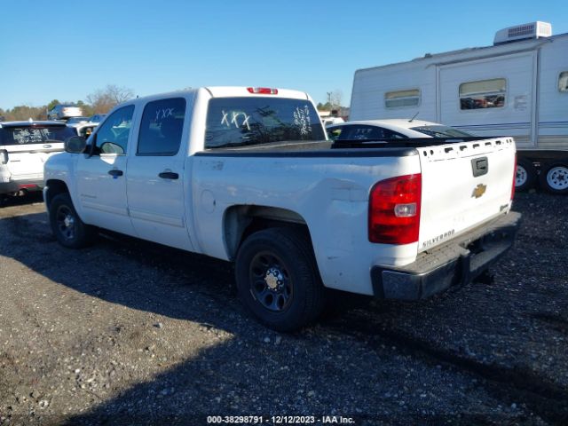 Photo 2 VIN: 3GCUKUEJ3BG133001 - CHEVROLET SILVERADO 1500 HYBRID 