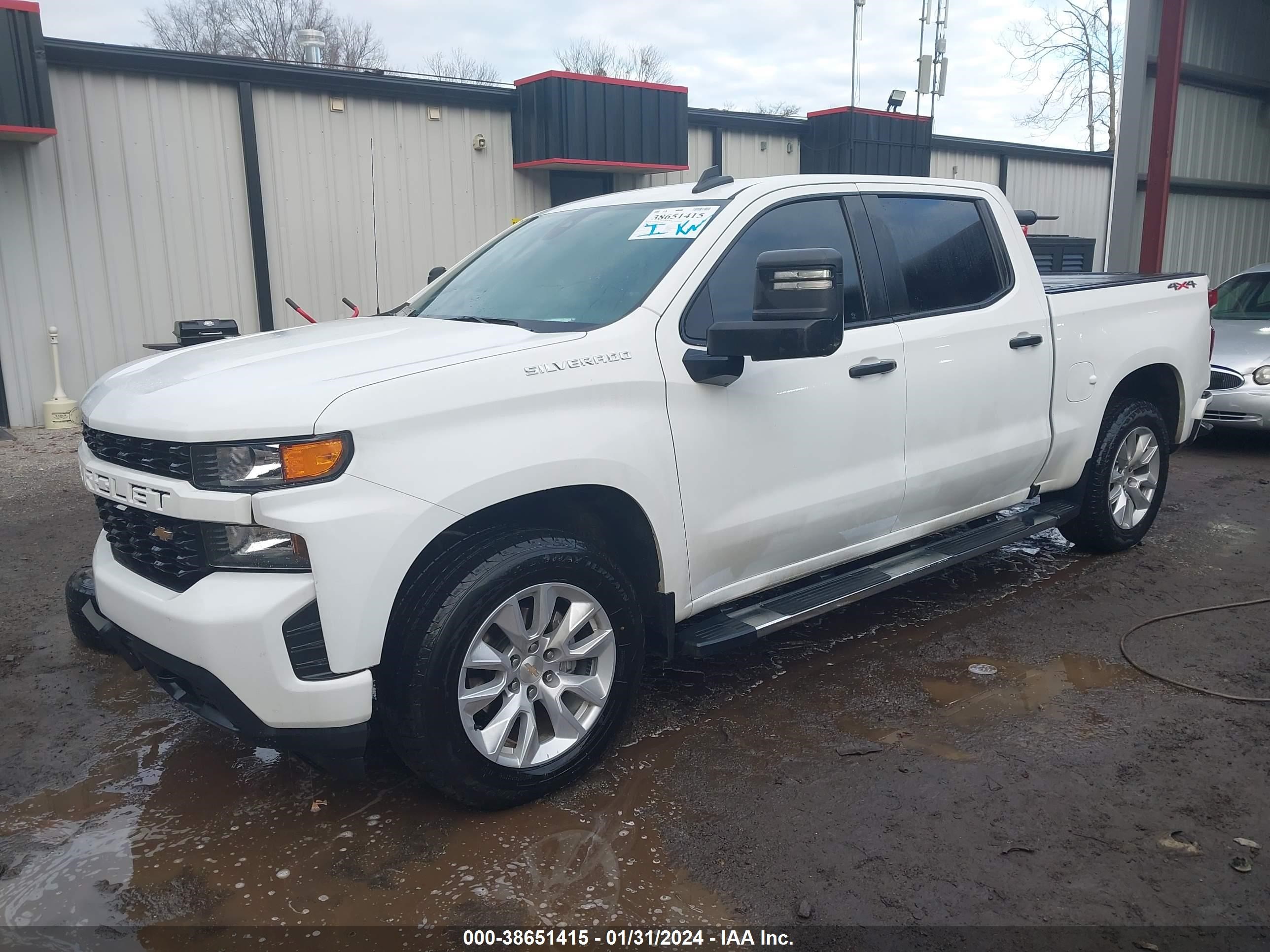 Photo 1 VIN: 3GCUYBEF6MG361351 - CHEVROLET SILVERADO 