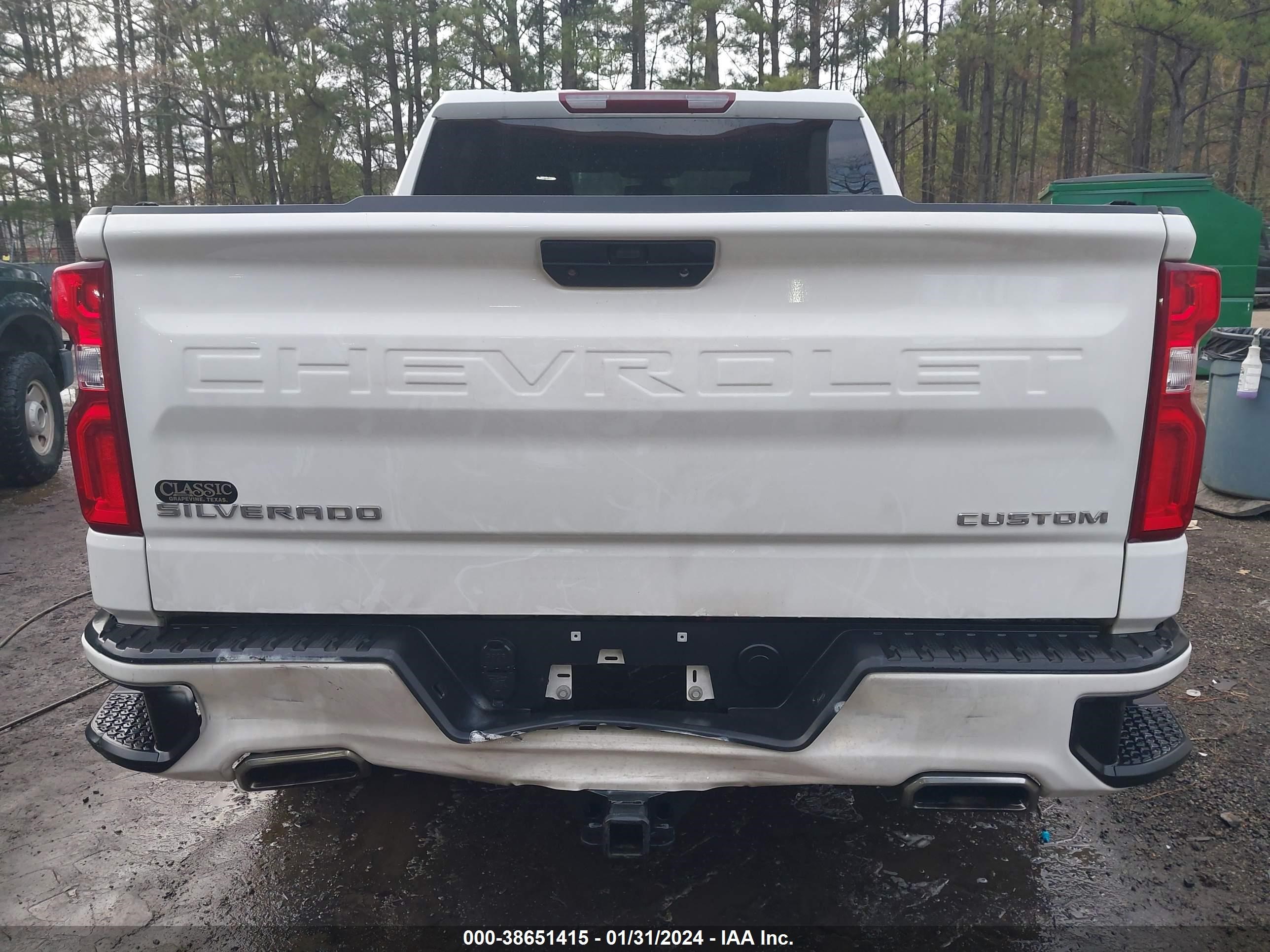 Photo 16 VIN: 3GCUYBEF6MG361351 - CHEVROLET SILVERADO 