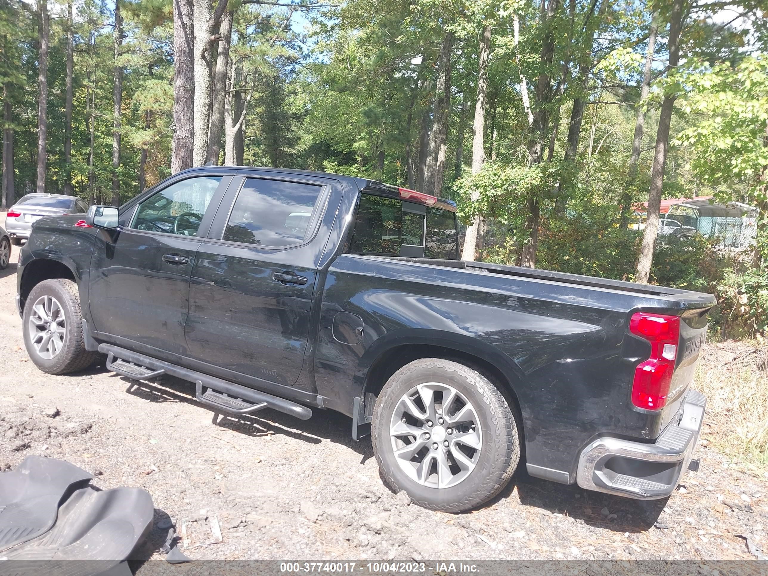 Photo 2 VIN: 3GCUYDED0NG140307 - CHEVROLET SILVERADO 