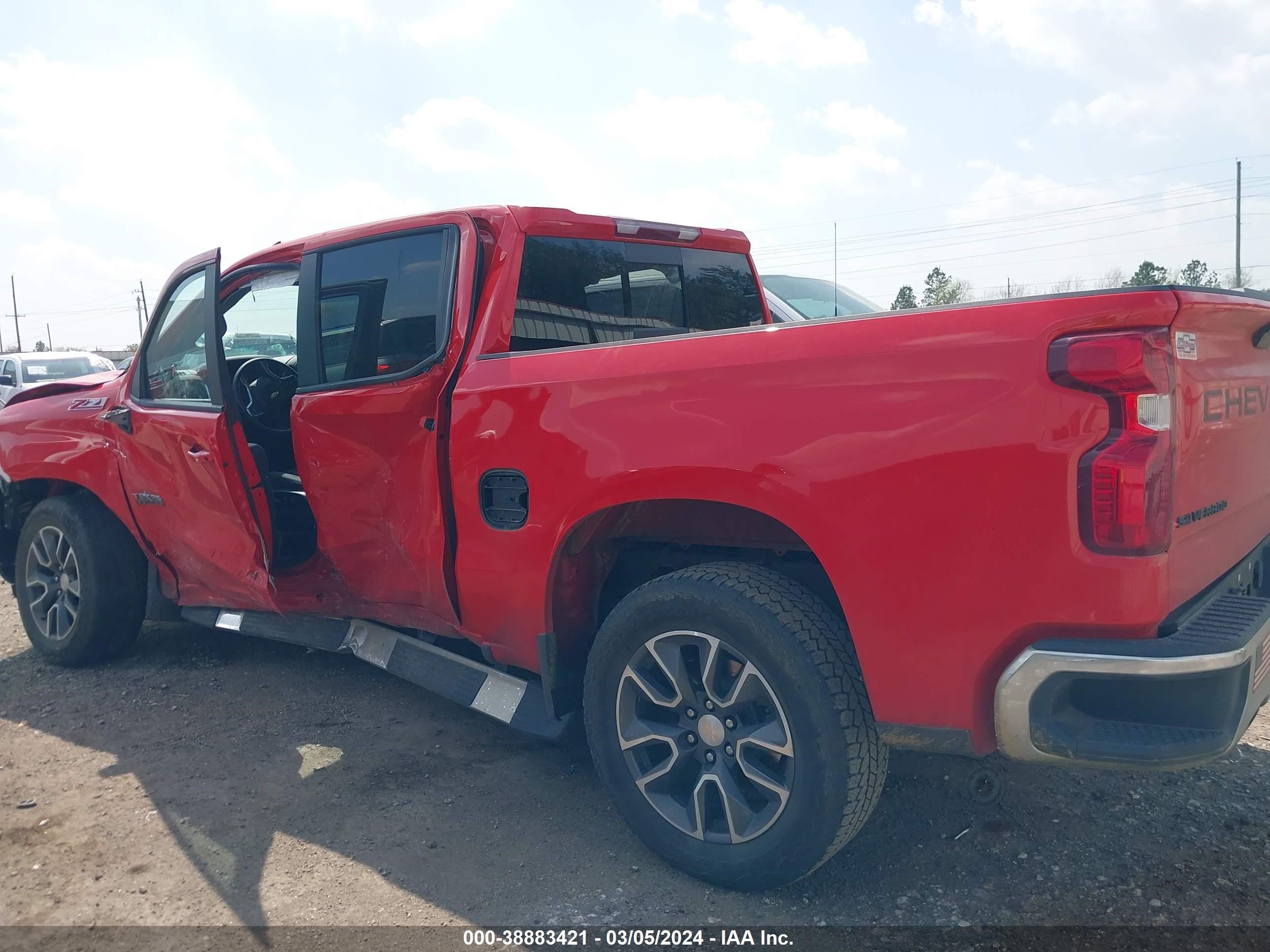 Photo 13 VIN: 3GCUYDED1NG131552 - CHEVROLET SILVERADO 