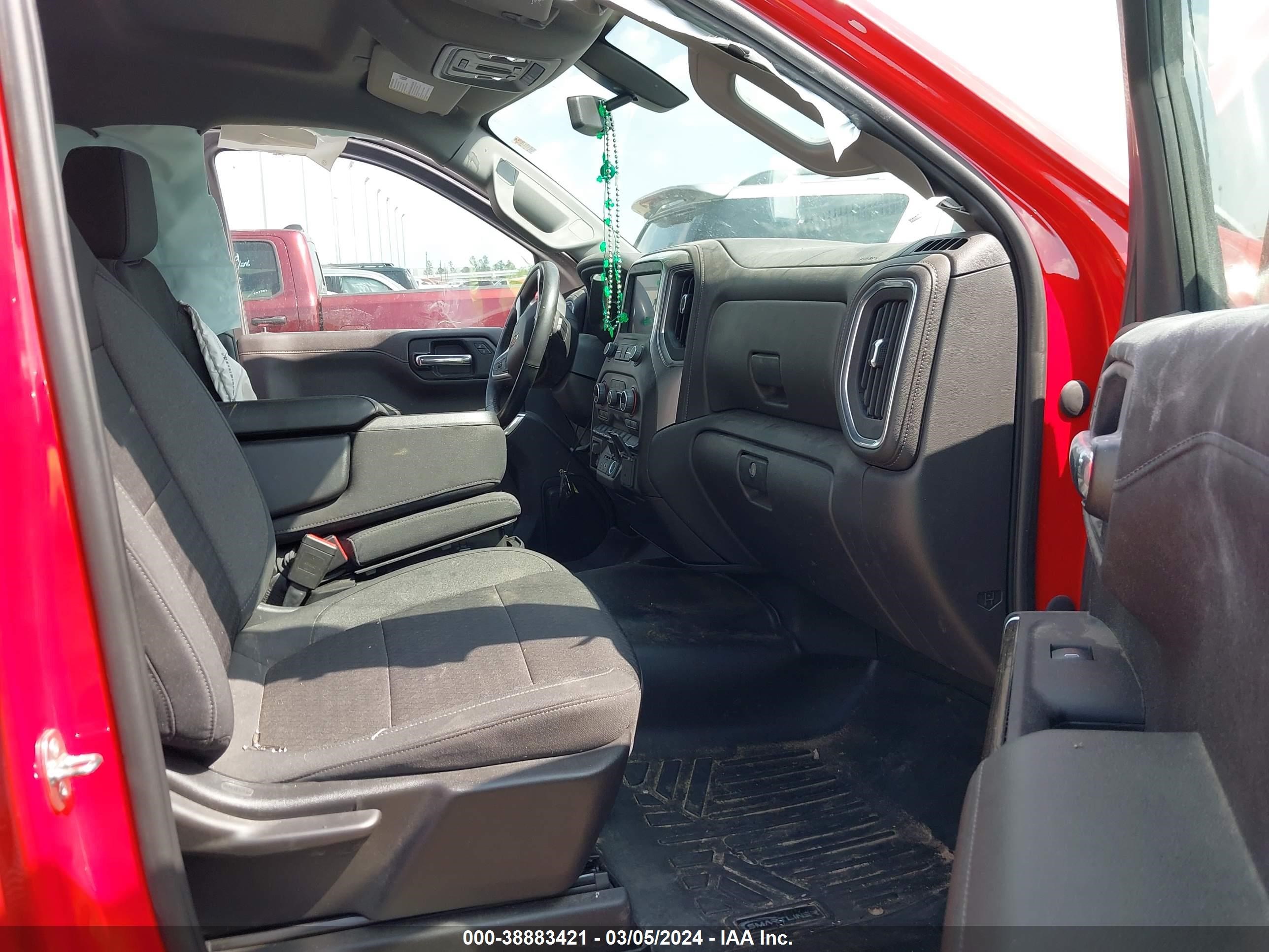 Photo 4 VIN: 3GCUYDED1NG131552 - CHEVROLET SILVERADO 