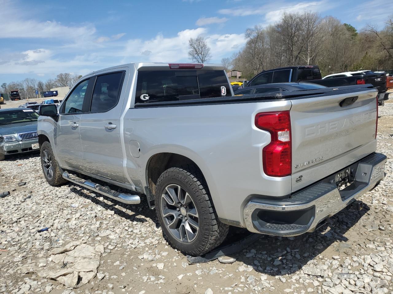 Photo 1 VIN: 3GCUYDED2KG266390 - CHEVROLET SILVERADO 