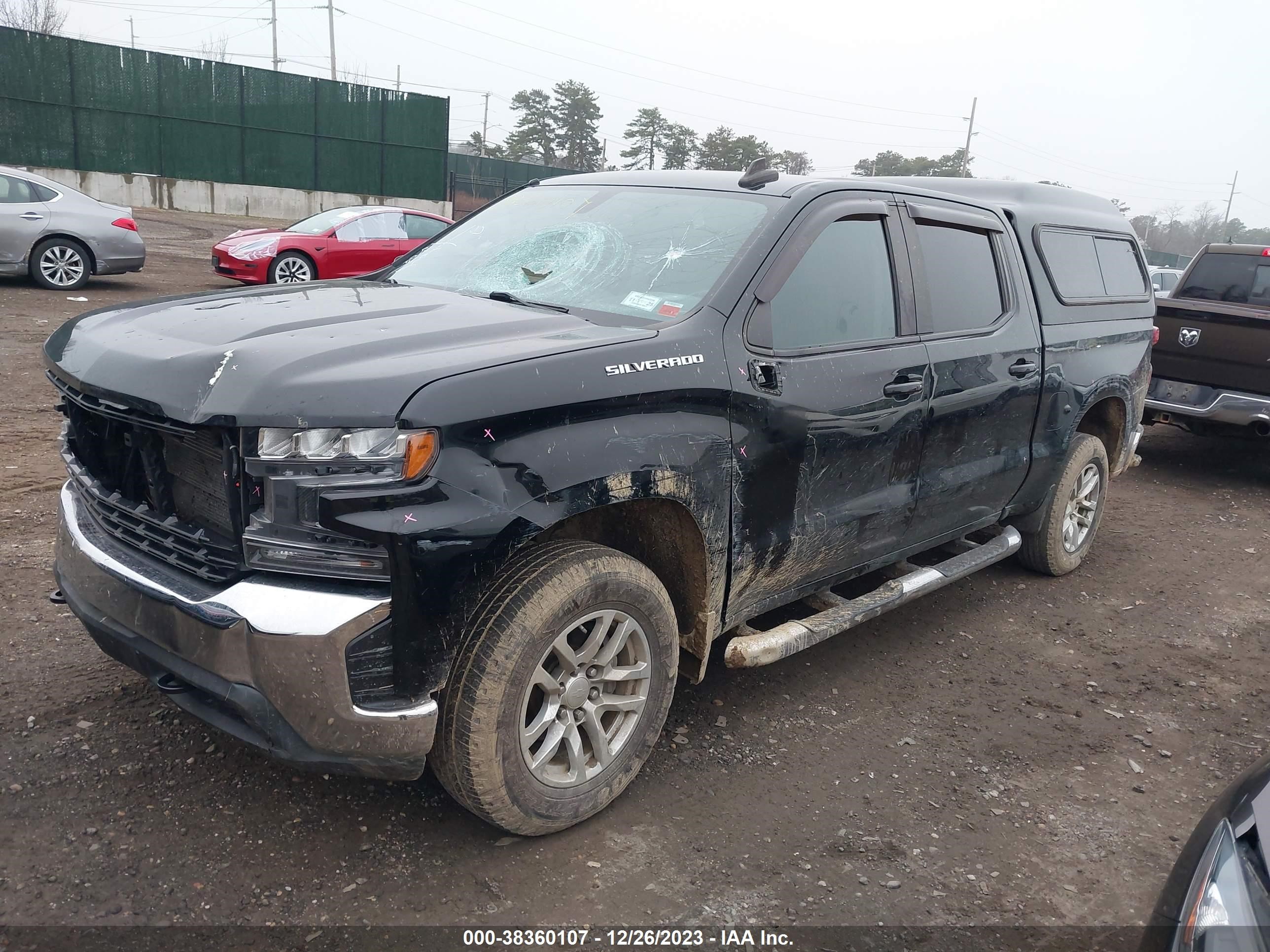 Photo 1 VIN: 3GCUYDED3KG157470 - CHEVROLET SILVERADO 