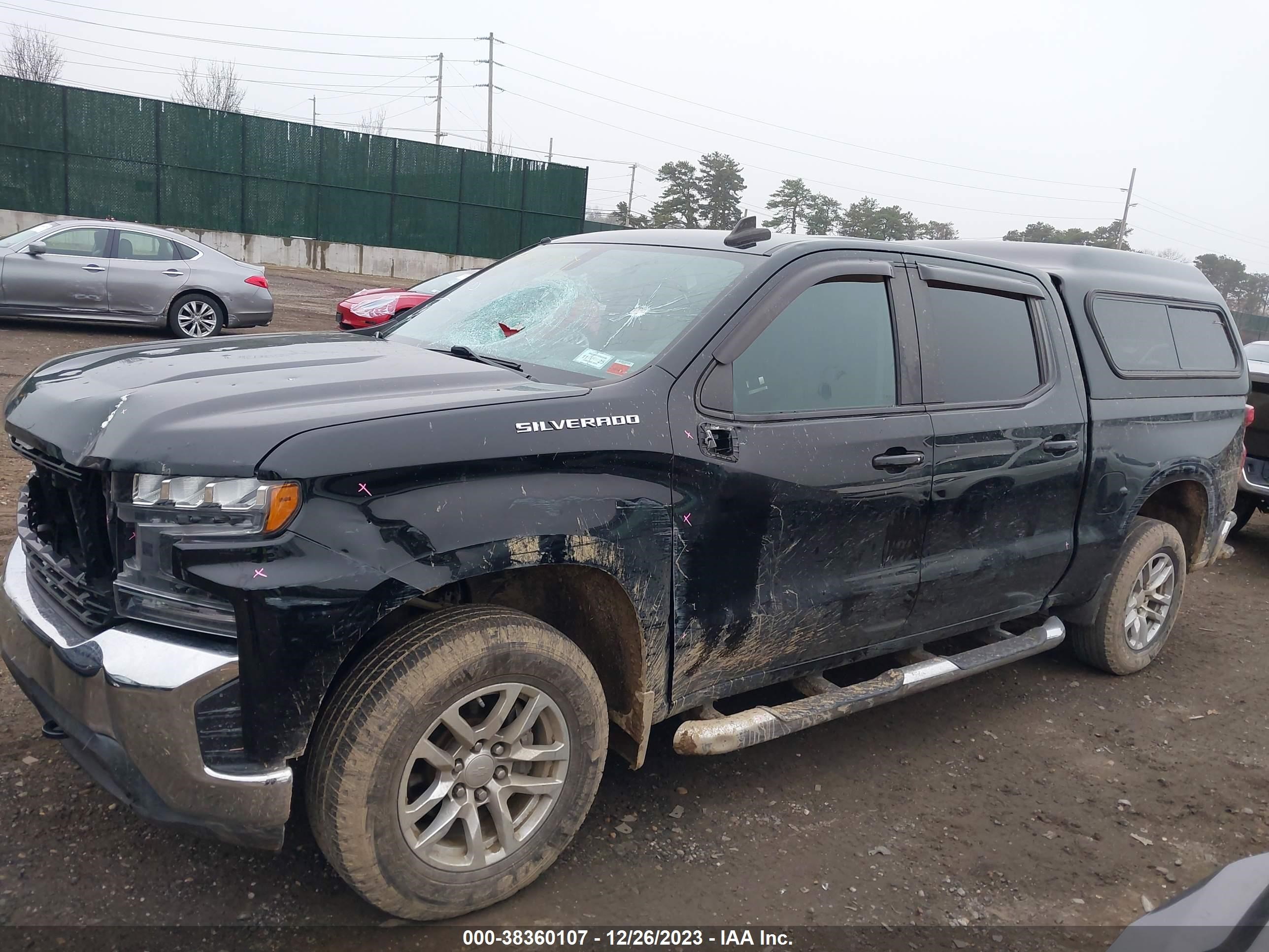 Photo 13 VIN: 3GCUYDED3KG157470 - CHEVROLET SILVERADO 