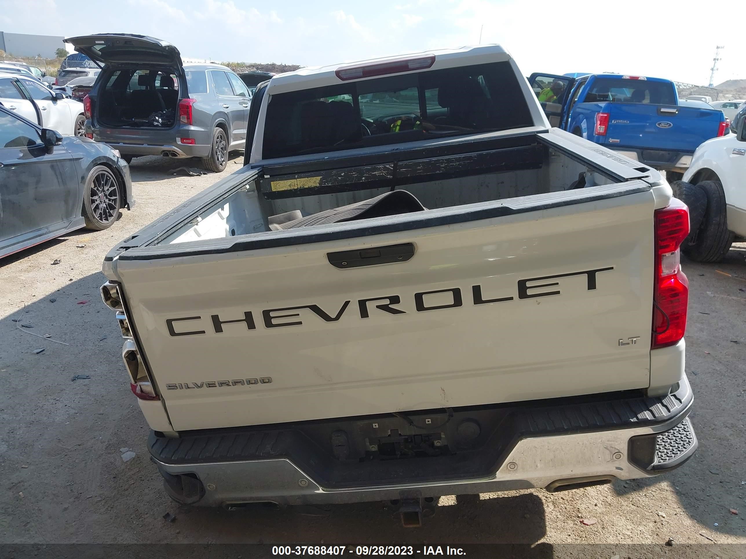 Photo 15 VIN: 3GCUYDED7LG165752 - CHEVROLET SILVERADO 