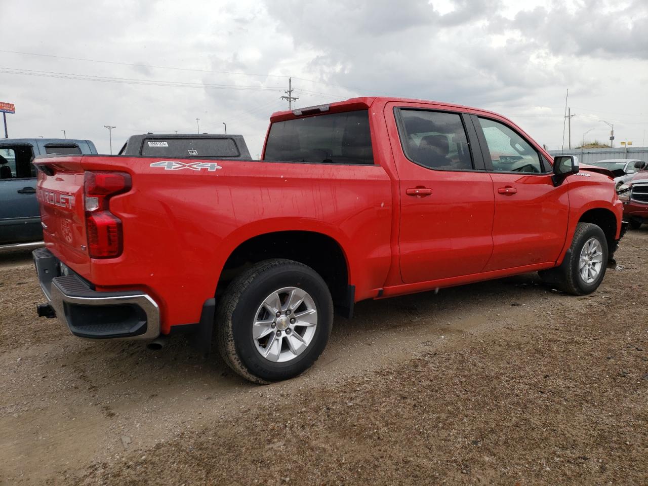 Photo 2 VIN: 3GCUYDED8KG285655 - CHEVROLET SILVERADO 