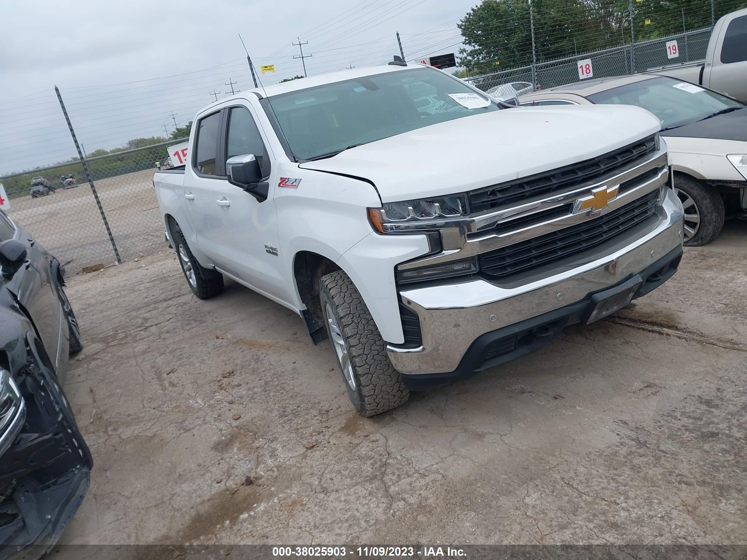 Photo 0 VIN: 3GCUYDED9LG311844 - CHEVROLET SILVERADO 