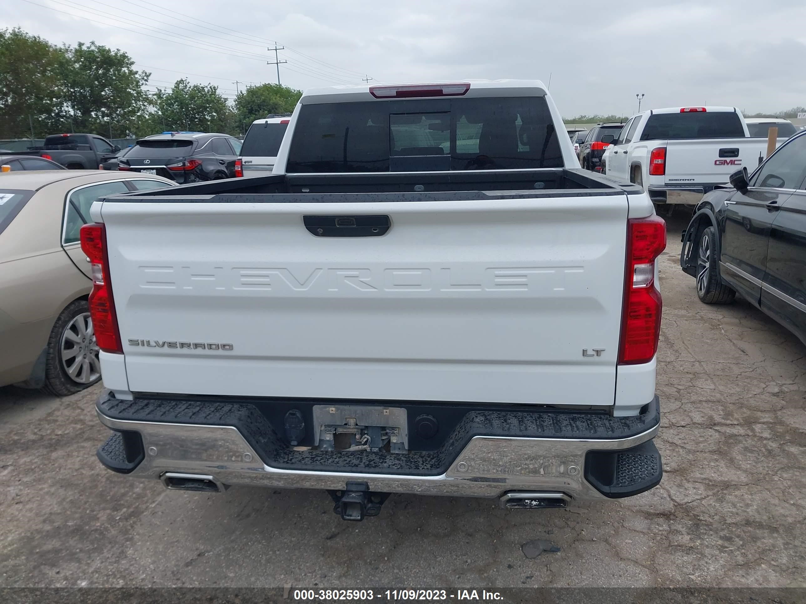 Photo 15 VIN: 3GCUYDED9LG311844 - CHEVROLET SILVERADO 