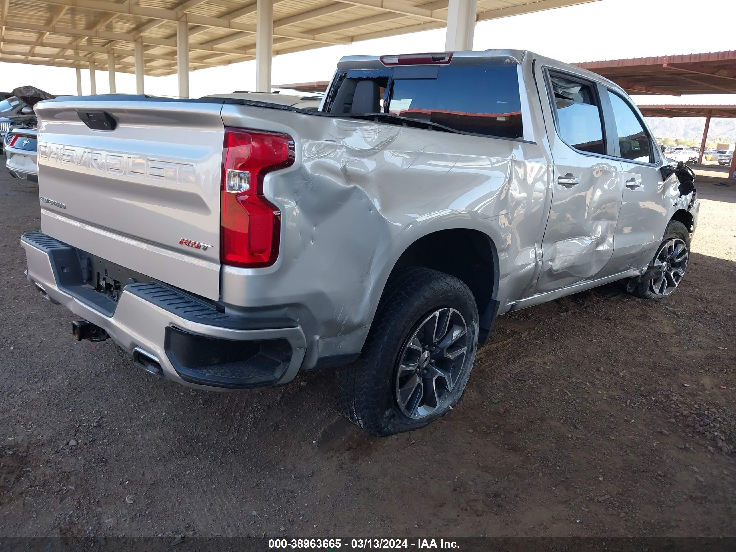 Photo 3 VIN: 3GCUYEED1MG299910 - CHEVROLET SILVERADO 