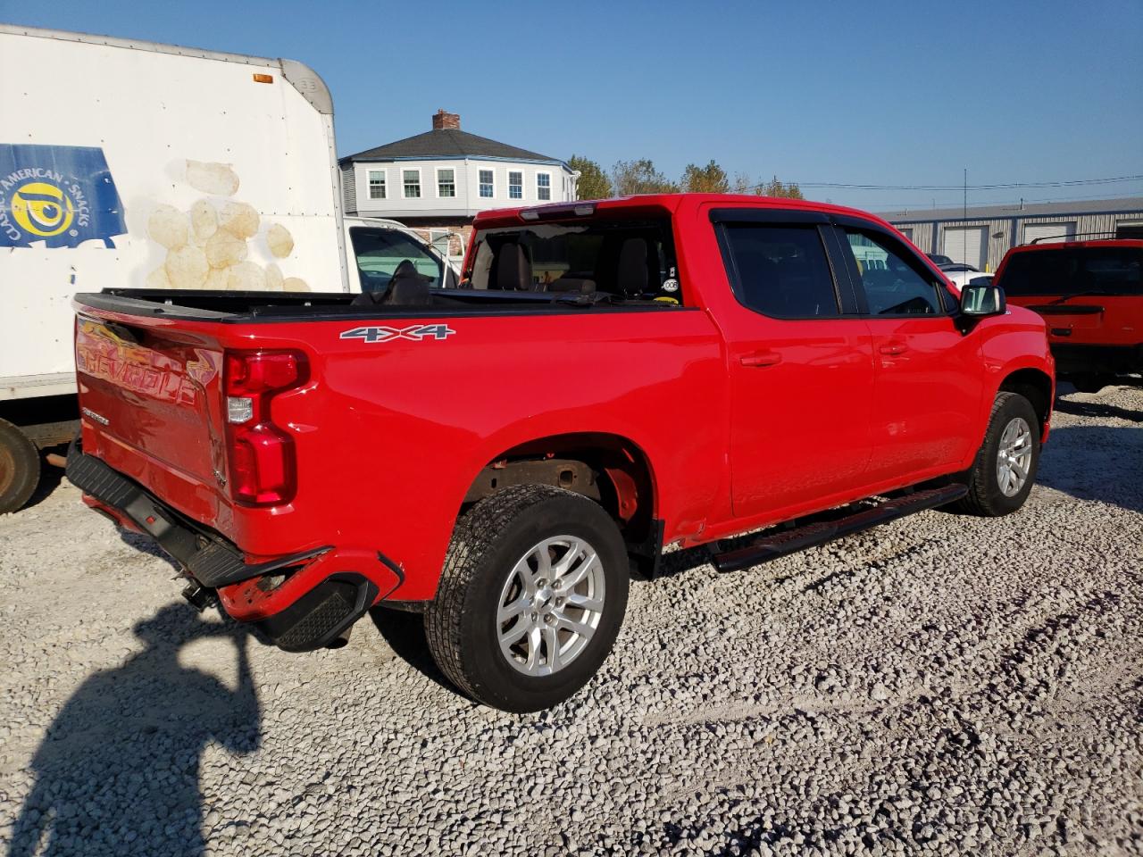 Photo 2 VIN: 3GCUYEED3LG228089 - CHEVROLET SILVERADO 