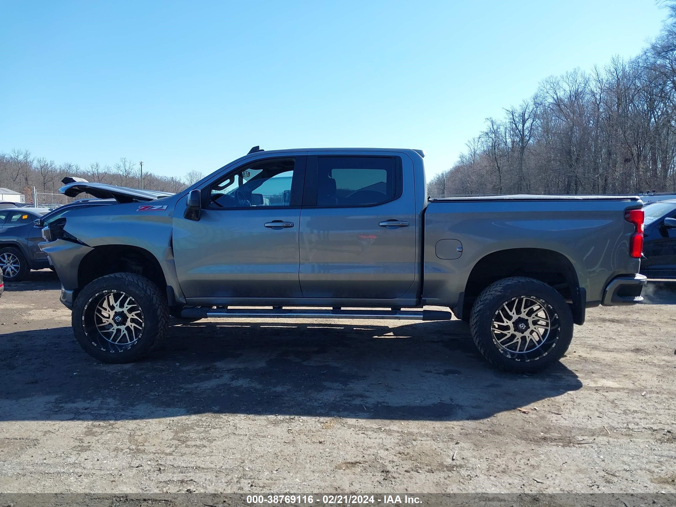 Photo 13 VIN: 3GCUYEED4KG245921 - CHEVROLET SILVERADO 