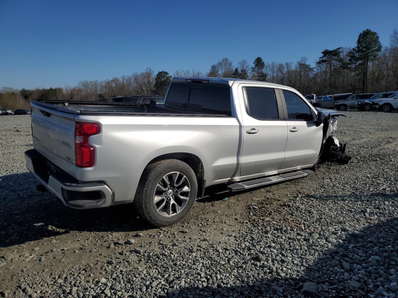 Photo 2 VIN: 3GCUYEED4LG331246 - CHEVROLET SILVERADO 