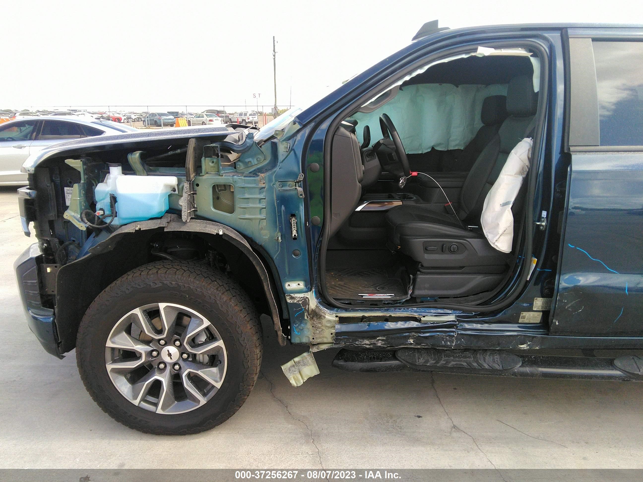 Photo 5 VIN: 3GCUYEEDXMG197179 - CHEVROLET SILVERADO 