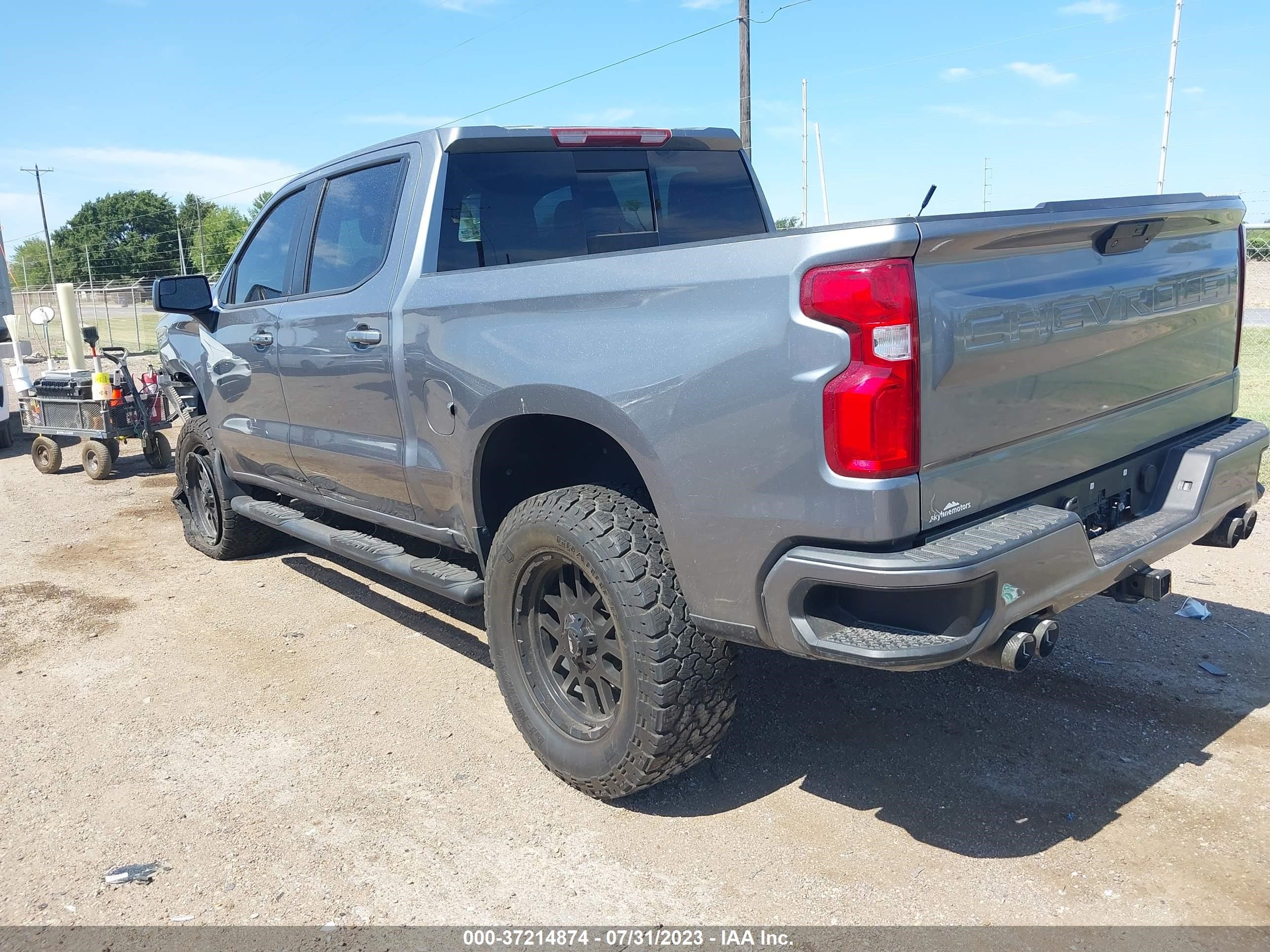 Photo 2 VIN: 3GCUYEEL2LG304859 - CHEVROLET SILVERADO 