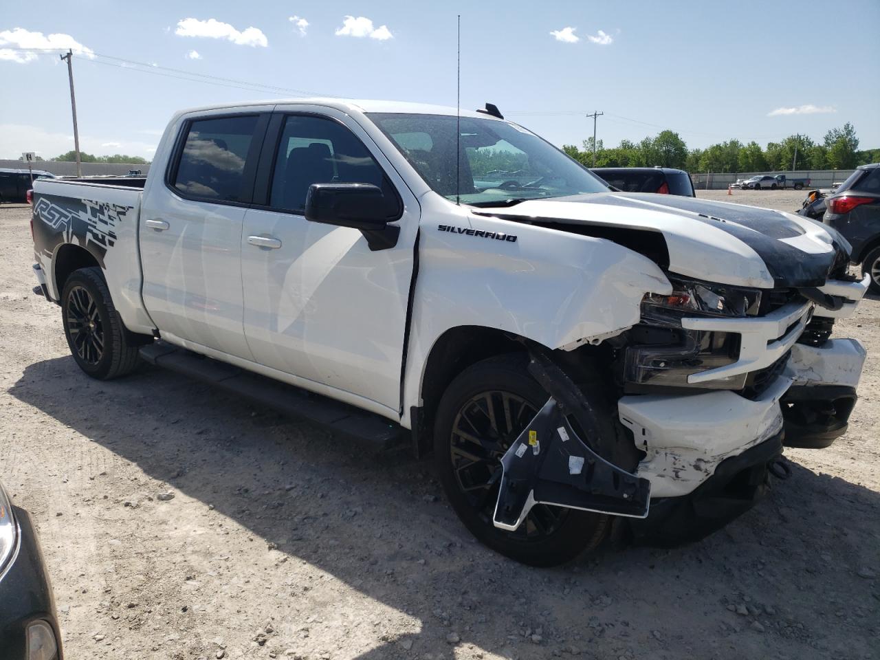 Photo 3 VIN: 3GCUYEEL4MG452268 - CHEVROLET SILVERADO 