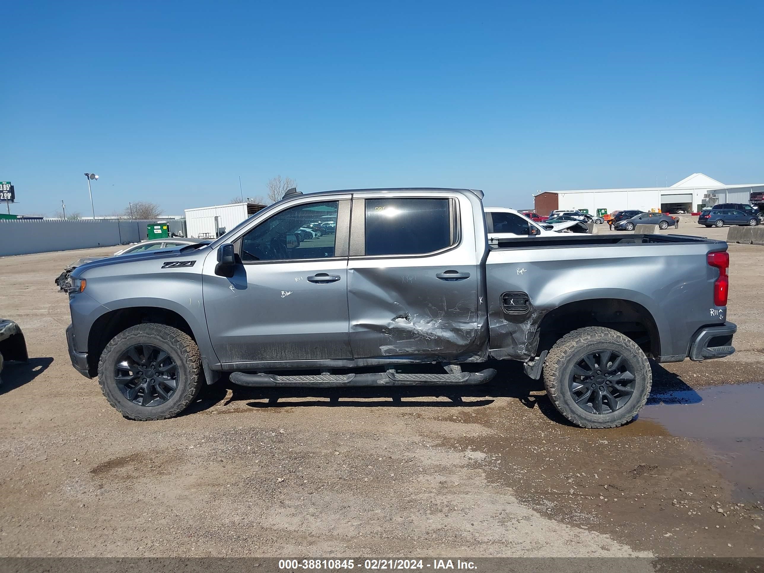 Photo 5 VIN: 3GCUYEET0MG268204 - CHEVROLET SILVERADO 