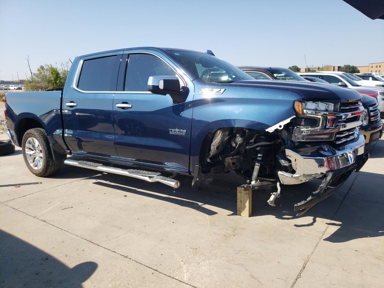 Photo 3 VIN: 3GCUYGED0NG155200 - CHEVROLET SILVERADO 