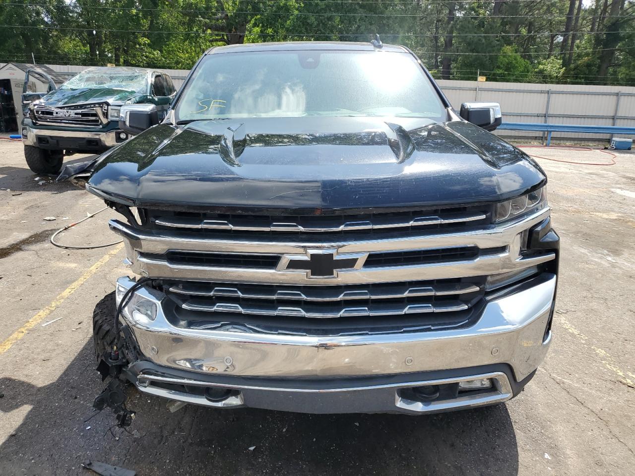 Photo 4 VIN: 3GCUYGED8KG181233 - CHEVROLET SILVERADO 