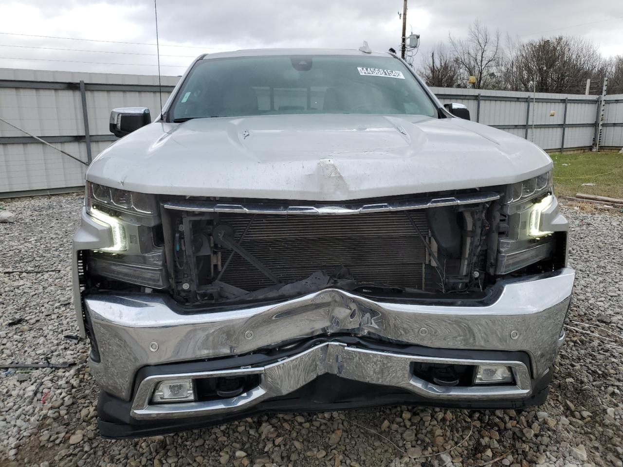 Photo 4 VIN: 3GCUYGEL7KG110869 - CHEVROLET SILVERADO 