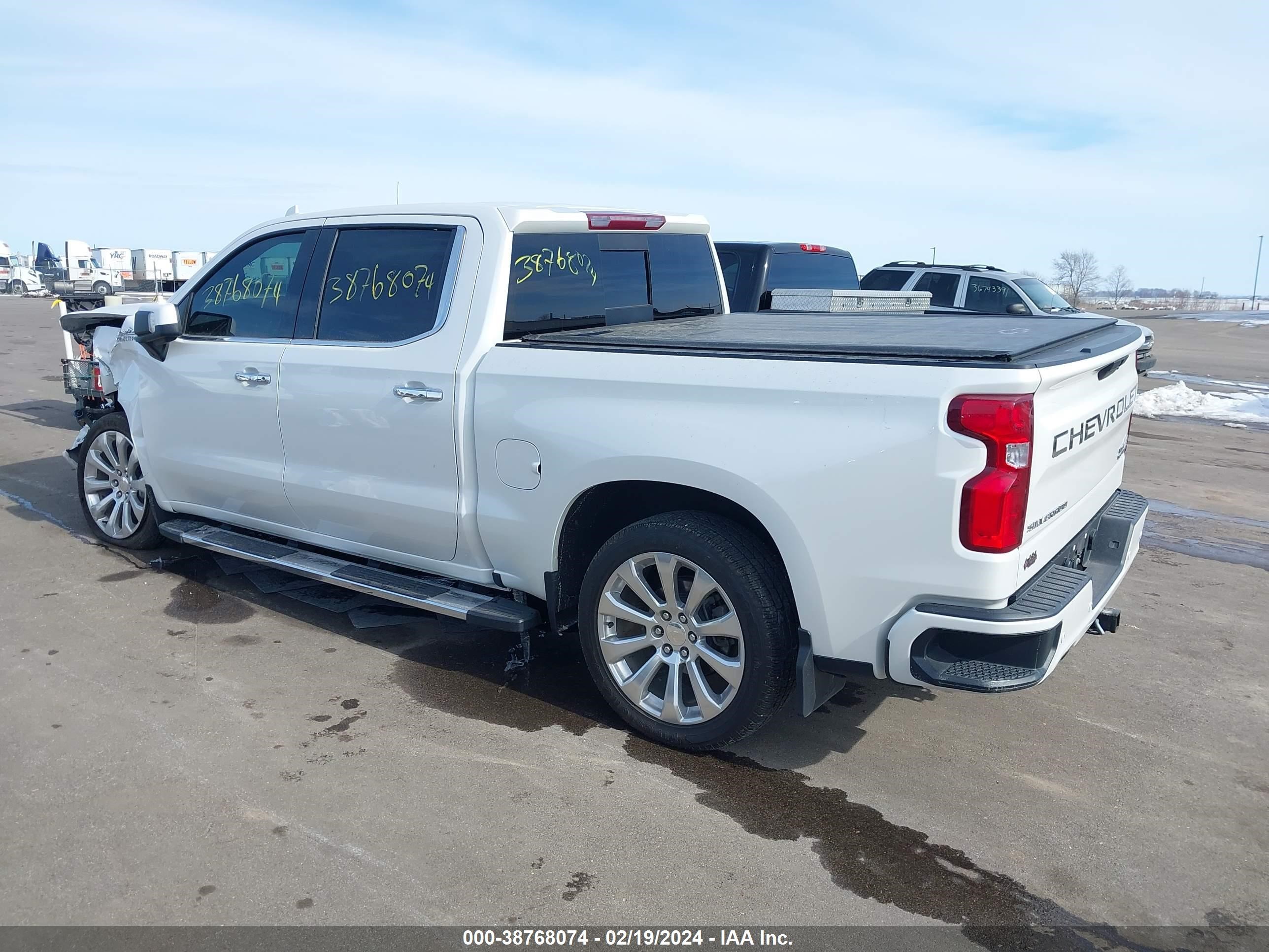 Photo 2 VIN: 3GCUYHEL3LG291881 - CHEVROLET SILVERADO 