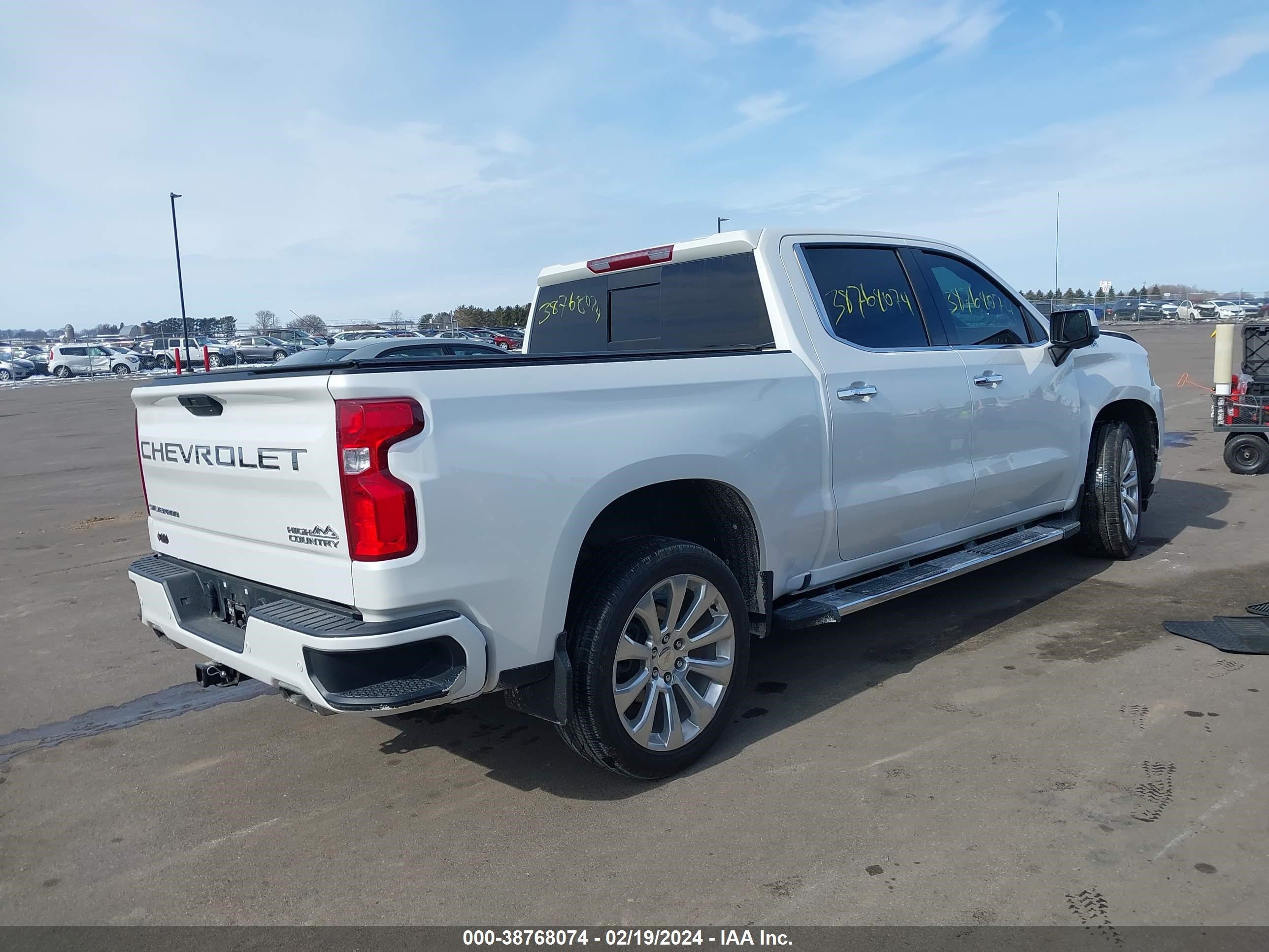 Photo 3 VIN: 3GCUYHEL3LG291881 - CHEVROLET SILVERADO 