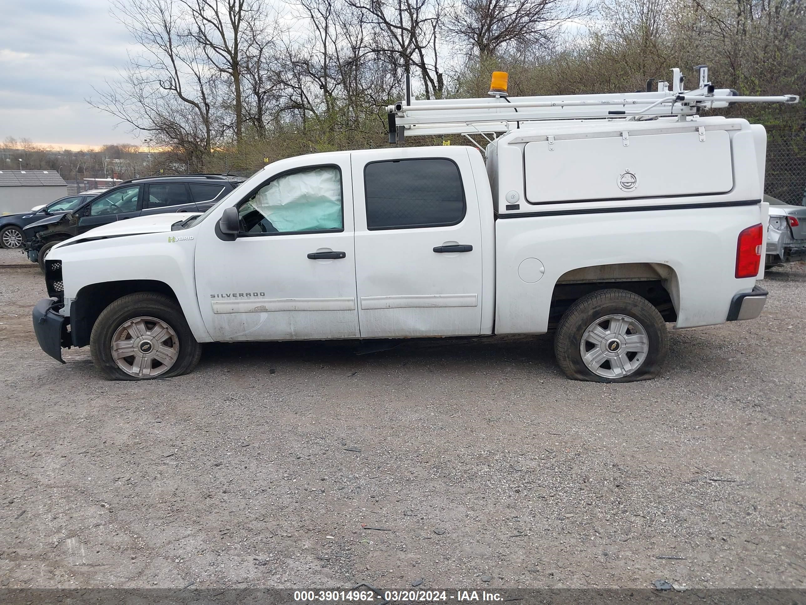 Photo 14 VIN: 3GCXCUEJ3AG271467 - CHEVROLET SILVERADO 