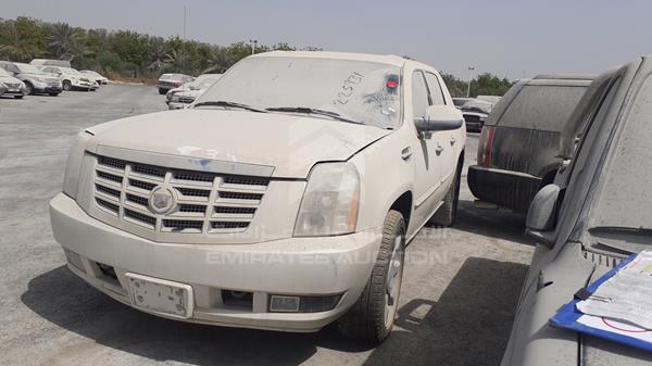 Photo 3 VIN: 3GGT49EFXBG125250 - CADILLAC ESCALADE 