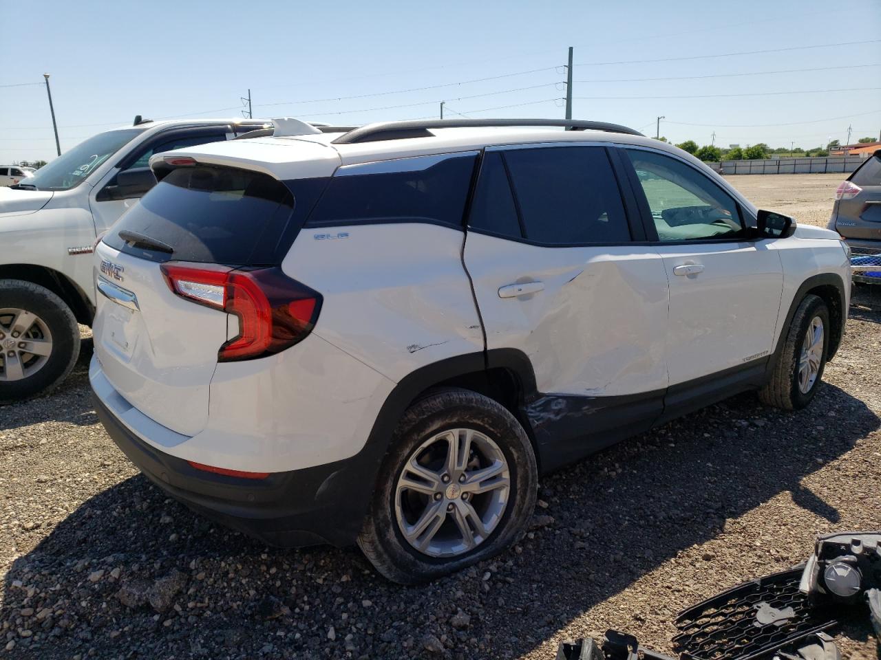 Photo 2 VIN: 3GKALMEG2RL185147 - GMC TERRAIN 