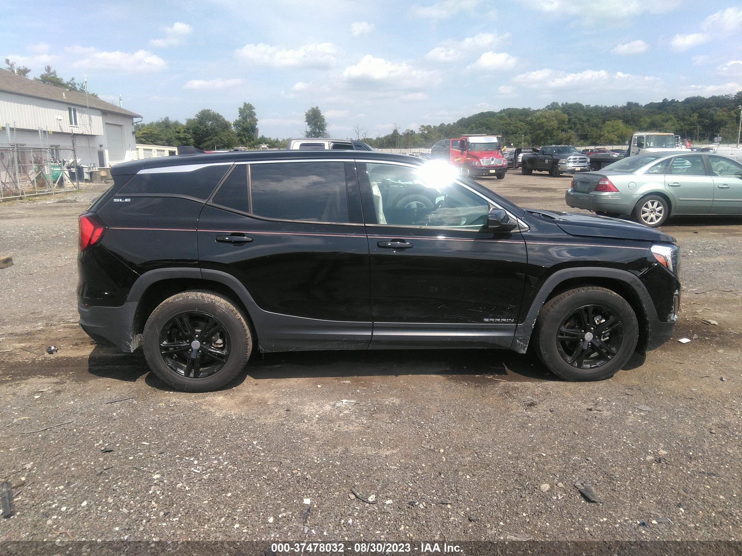 Photo 12 VIN: 3GKALMEV5JL396927 - GMC TERRAIN 