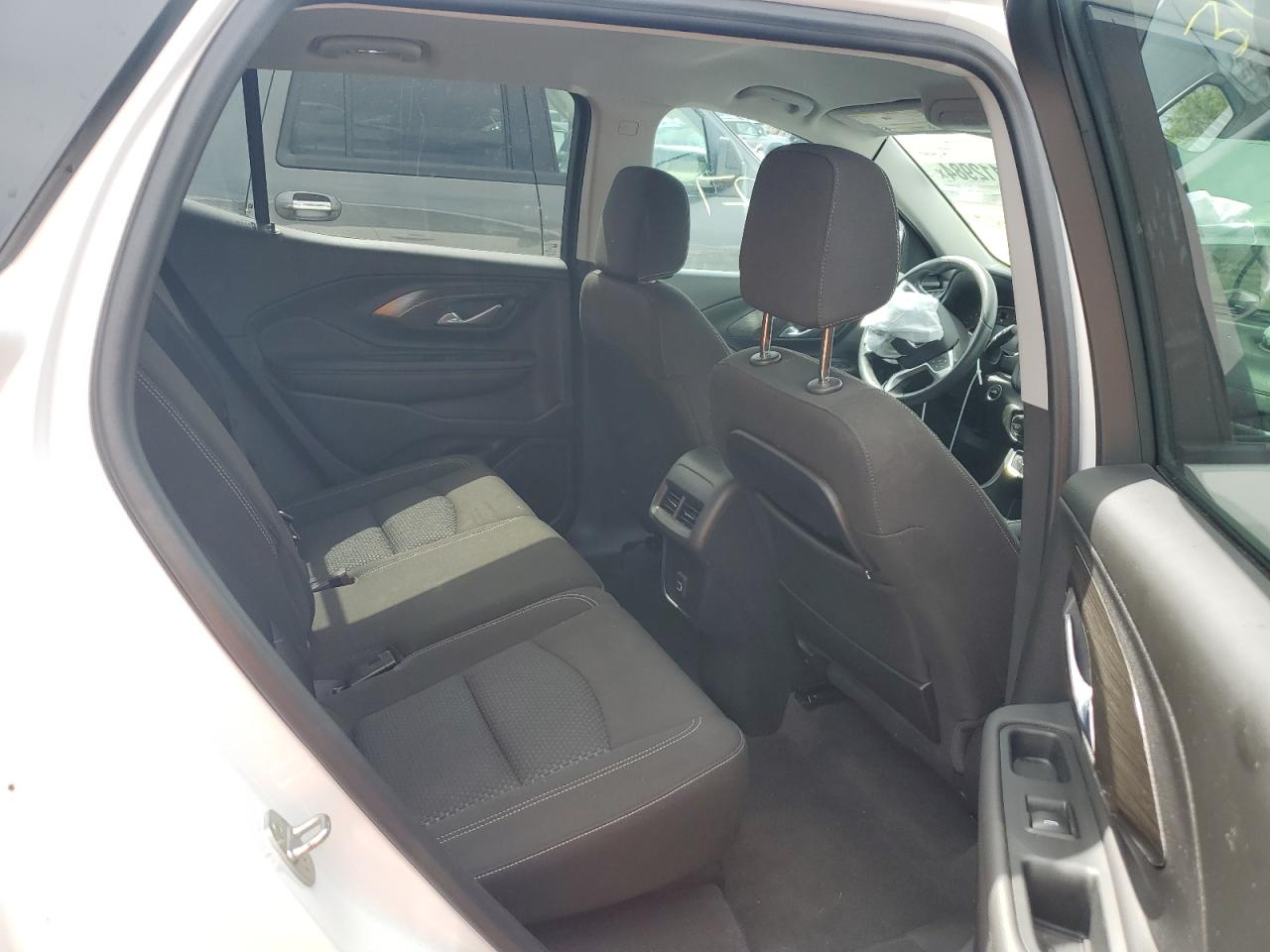 Photo 10 VIN: 3GKALMEV6NL120066 - GMC TERRAIN 