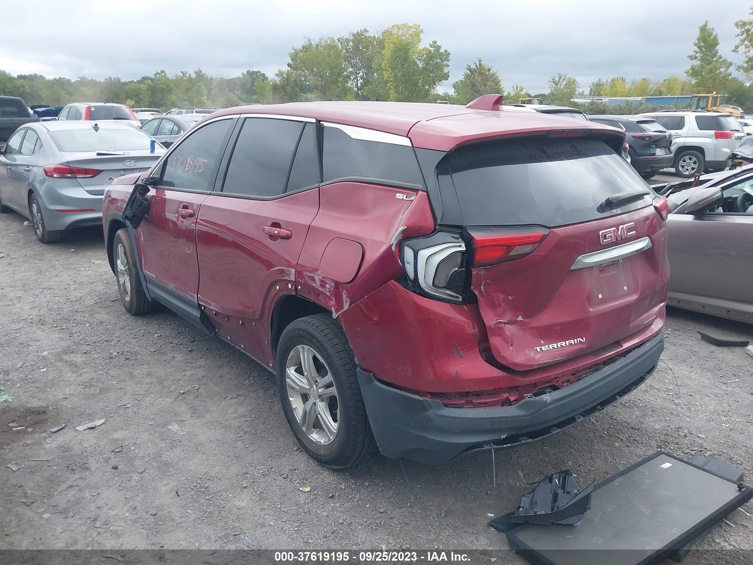 Photo 2 VIN: 3GKALMEV7JL343047 - GMC TERRAIN 