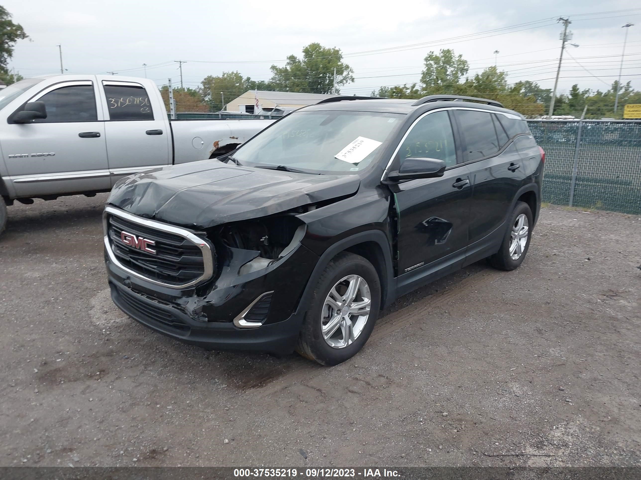 Photo 1 VIN: 3GKALMEV8JL167366 - GMC TERRAIN 