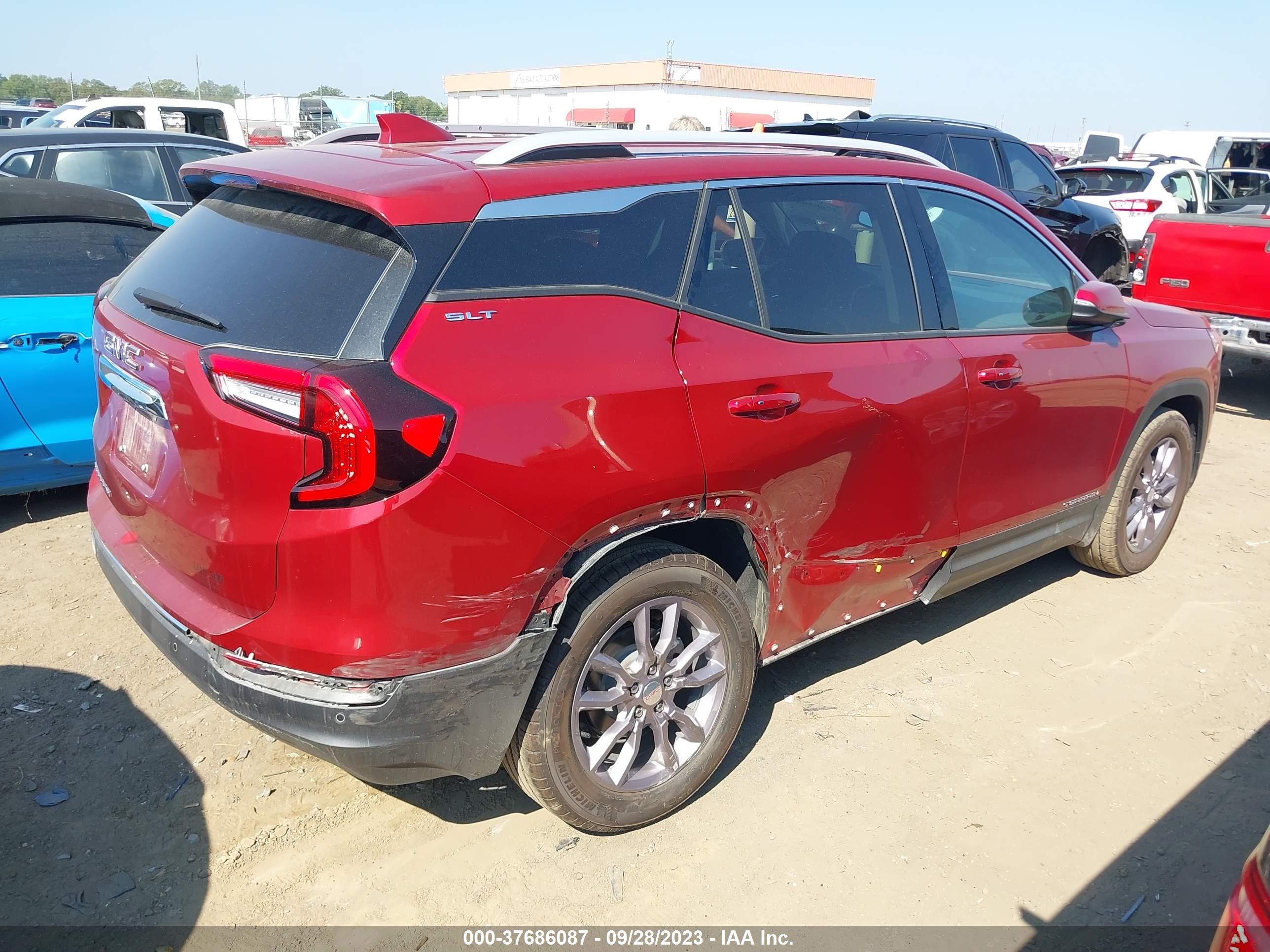 Photo 3 VIN: 3GKALPEGXPL223870 - GMC TERRAIN 