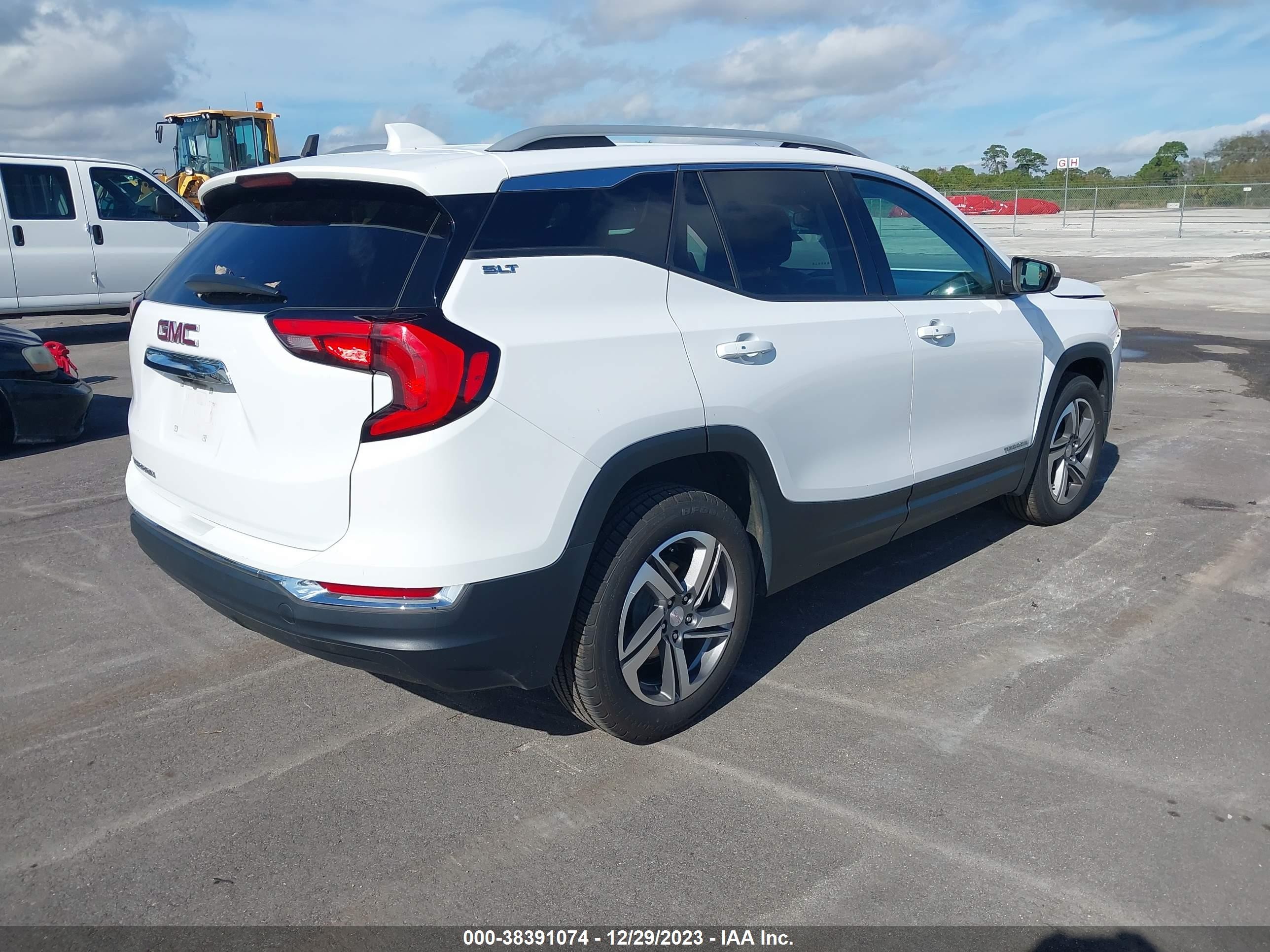 Photo 3 VIN: 3GKALPEV1ML332647 - GMC TERRAIN 