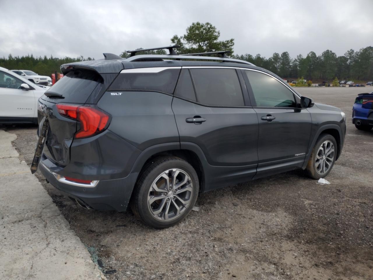 Photo 2 VIN: 3GKALPEX0JL268887 - GMC TERRAIN 