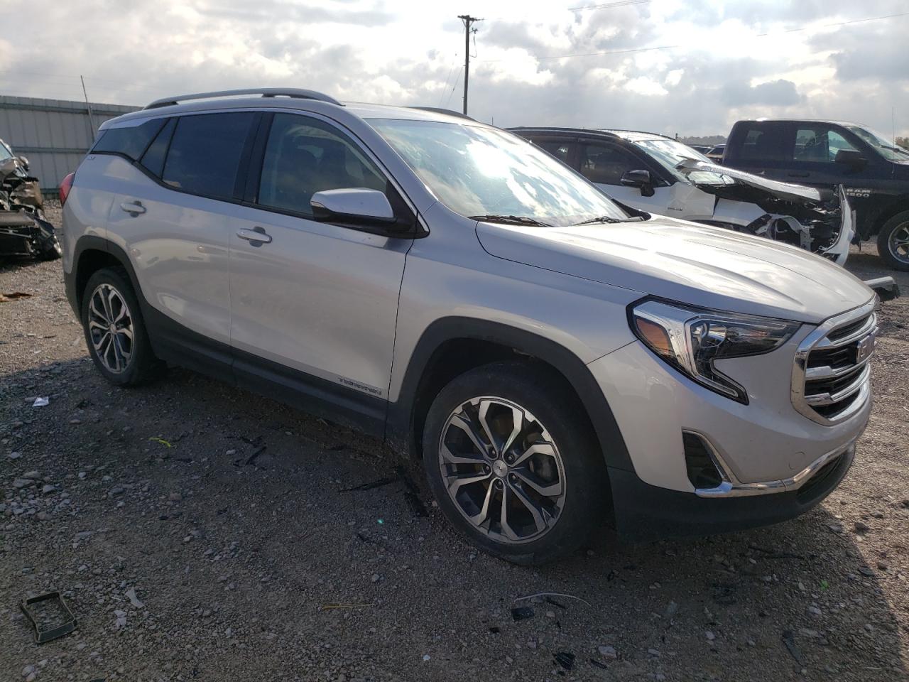 Photo 3 VIN: 3GKALPEX1LL186654 - GMC TERRAIN 