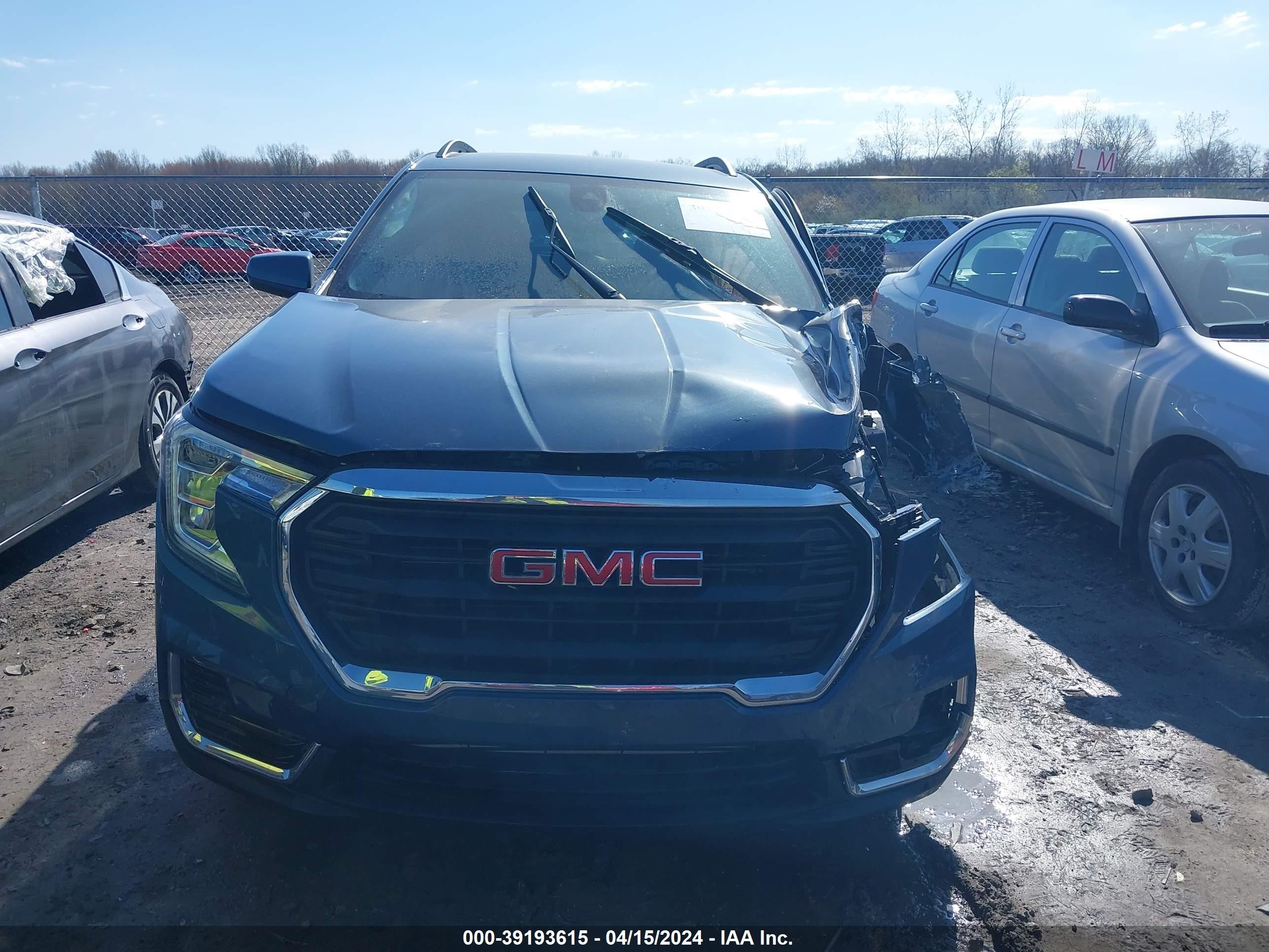 Photo 10 VIN: 3GKALTEG4RL204162 - GMC TERRAIN 