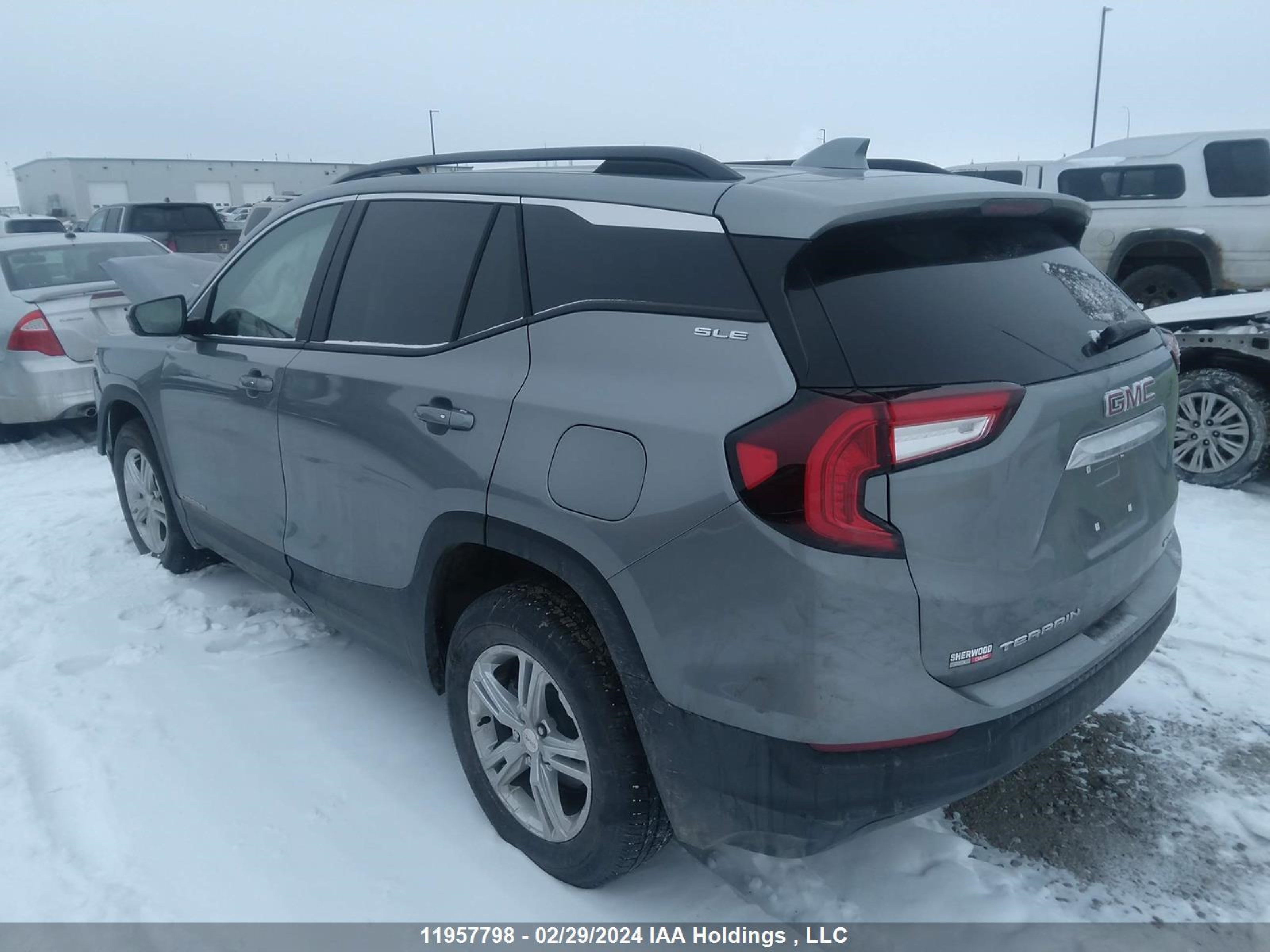 Photo 2 VIN: 3GKALTEG5RL215087 - GMC TERRAIN 