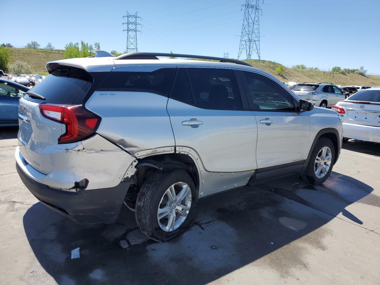 Photo 2 VIN: 3GKALTEV0NL130473 - GMC TERRAIN 