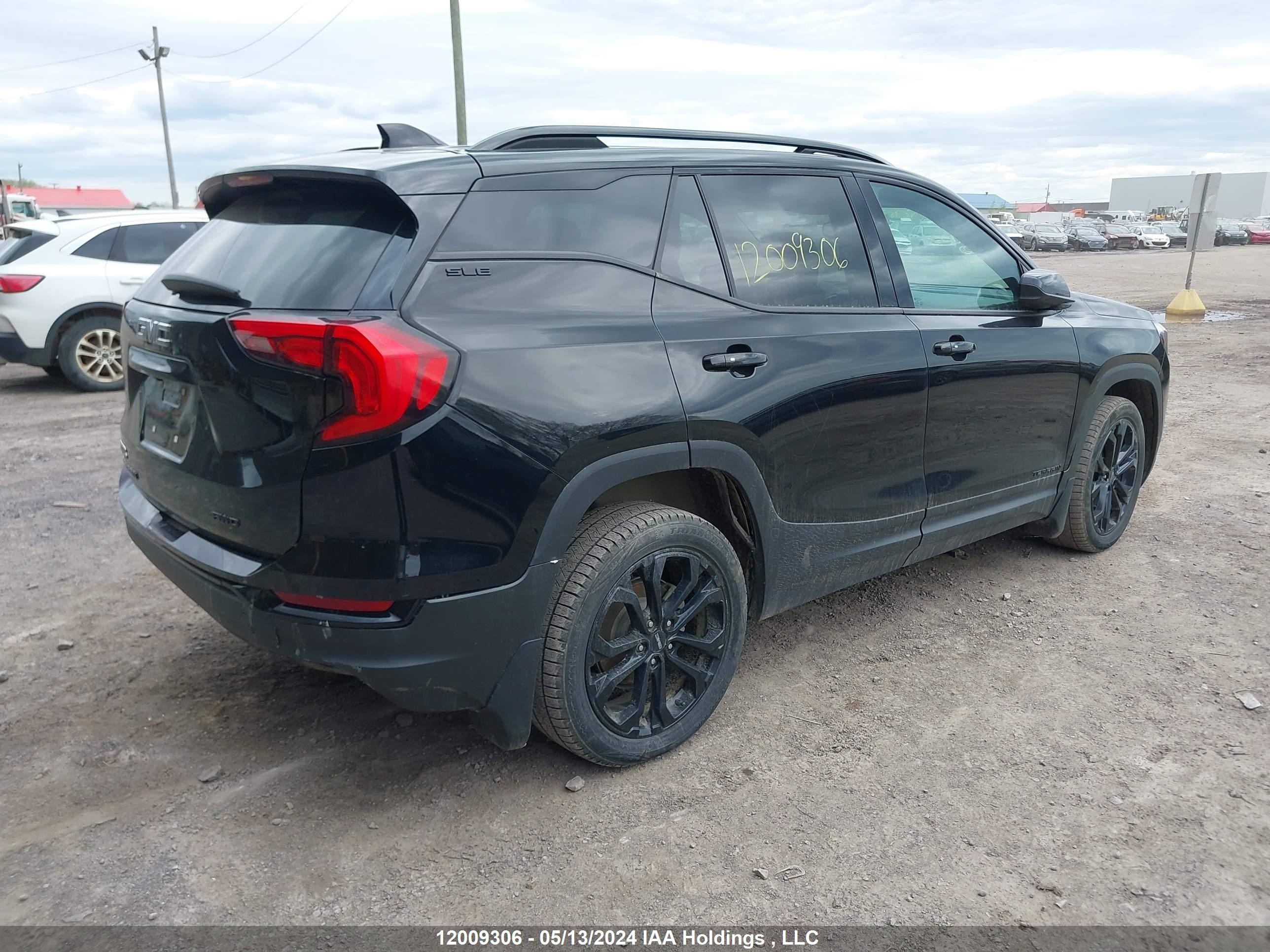 Photo 3 VIN: 3GKALTEV2ML318023 - GMC TERRAIN 