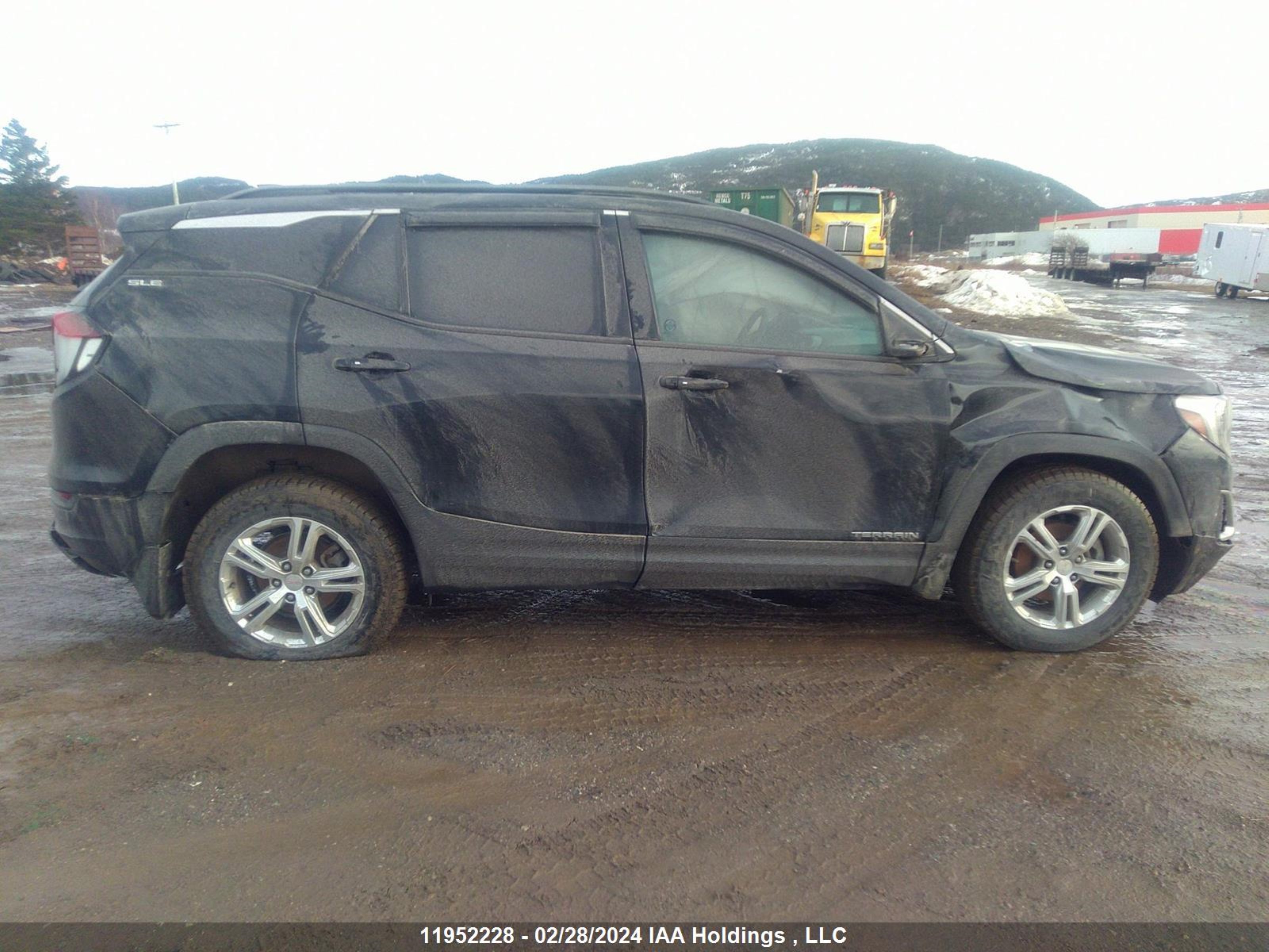 Photo 13 VIN: 3GKALTEV6JL228465 - GMC TERRAIN 