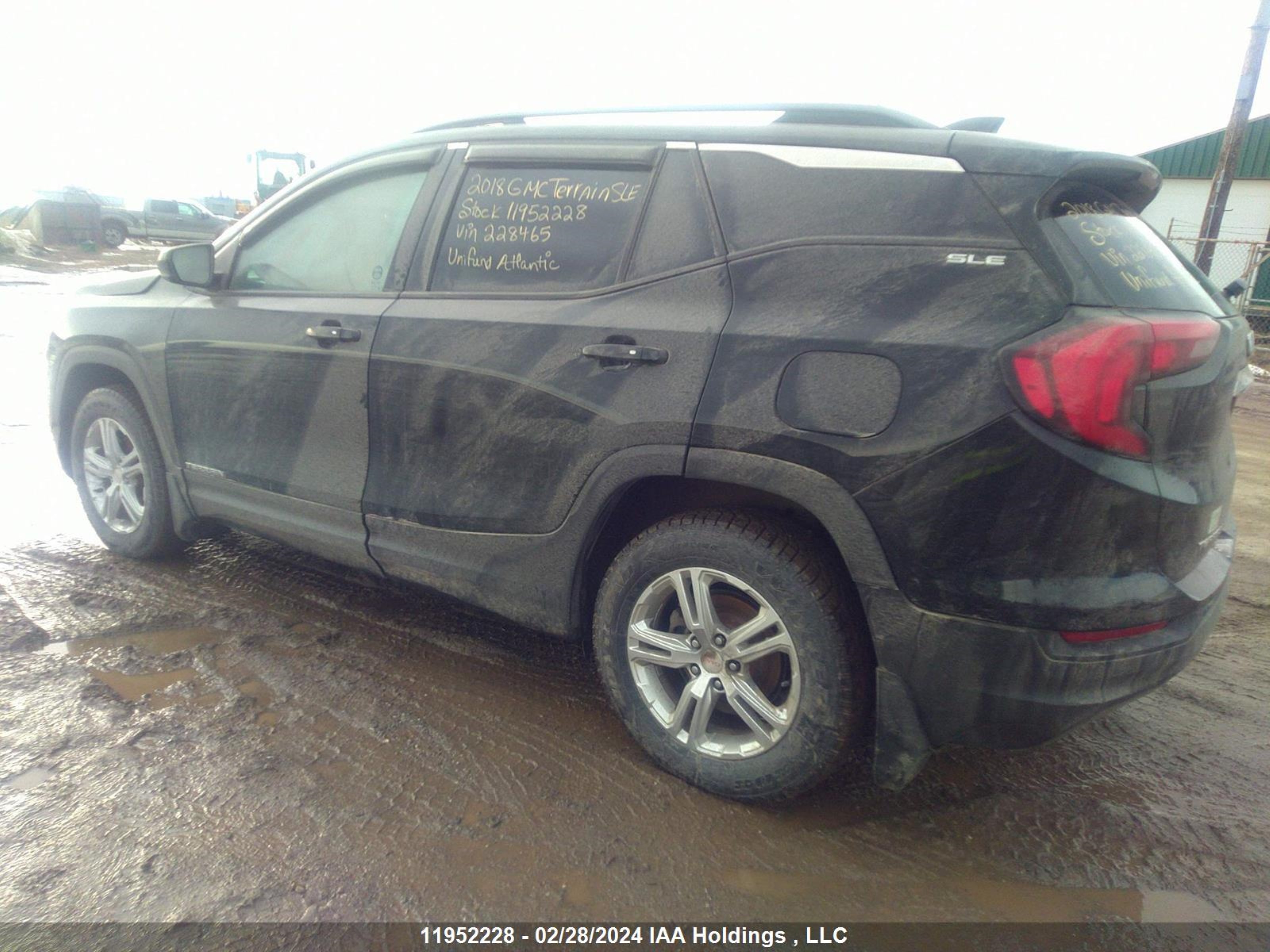 Photo 2 VIN: 3GKALTEV6JL228465 - GMC TERRAIN 